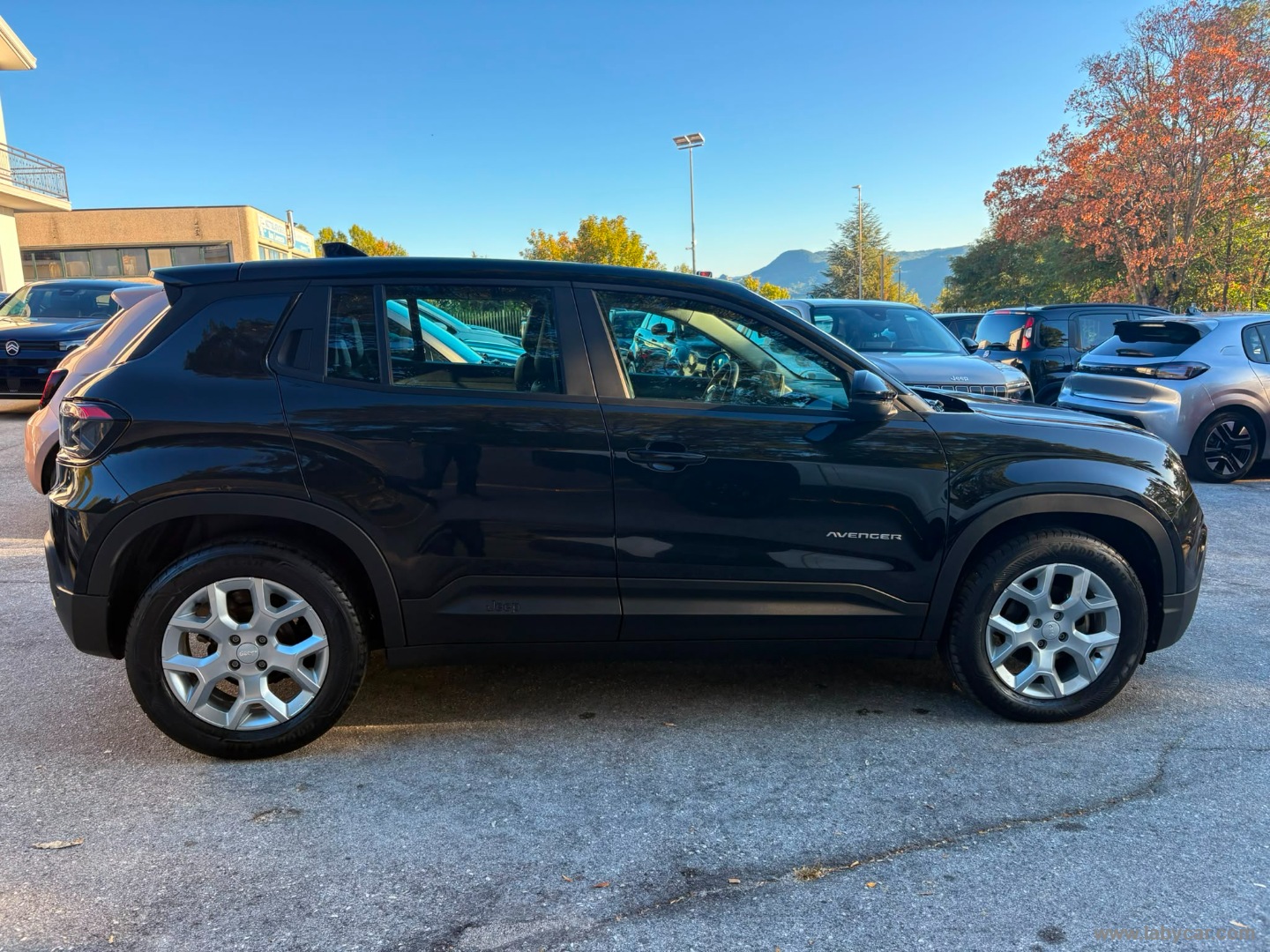 Jeep Avenger 1.2 Turbo Altitude - Immagine 4