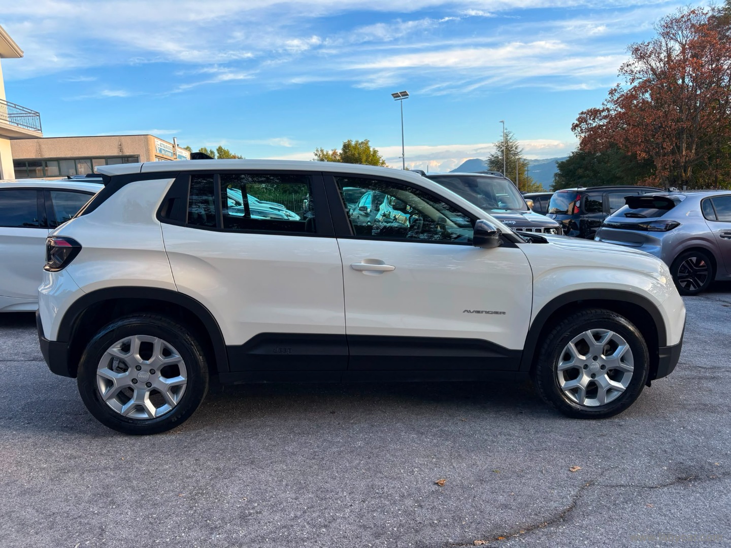 Jeep Avenger 1.2 Turbo Altitude - Immagine 4