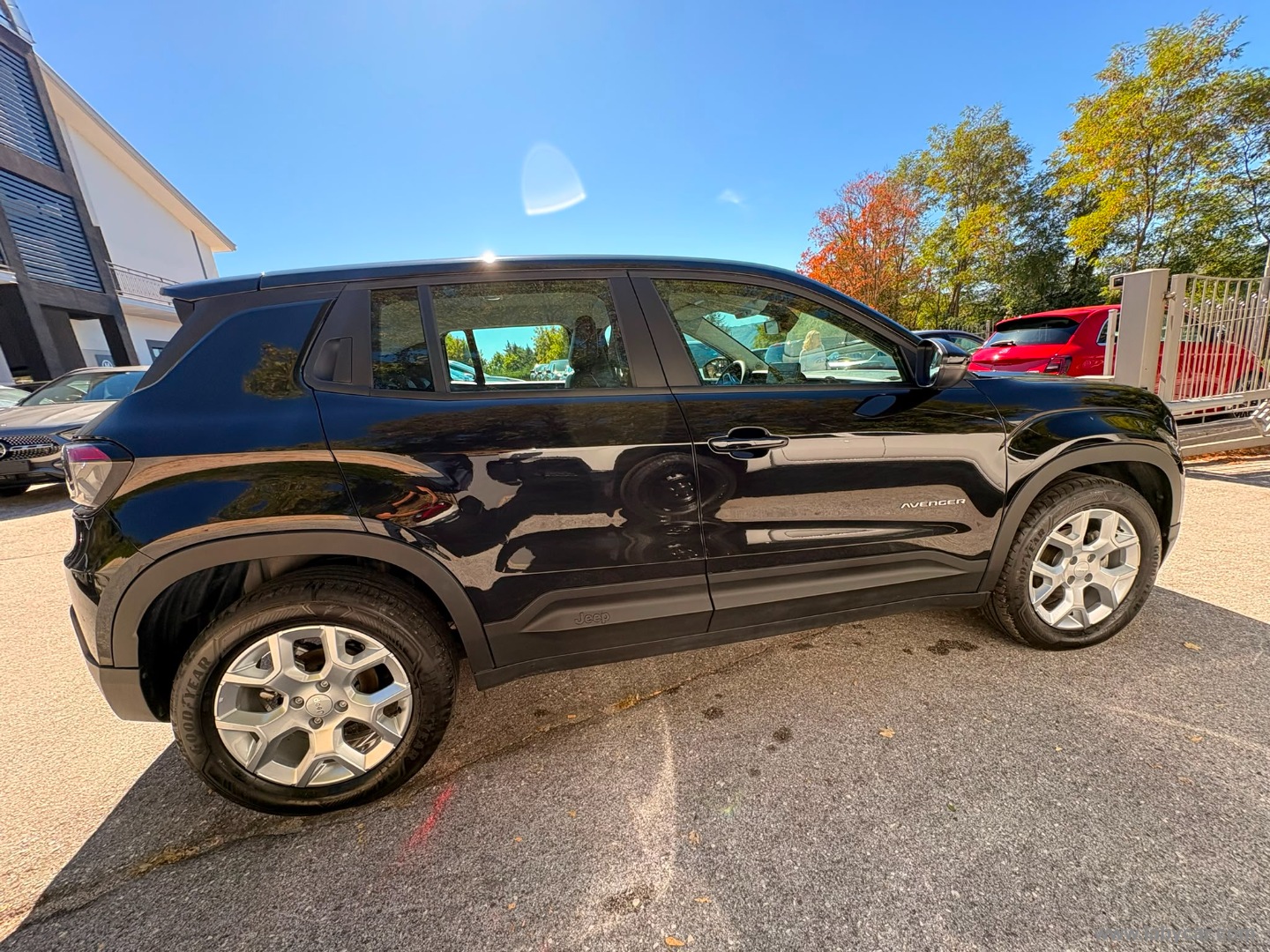 Jeep Avenger 1.2 Turbo Altitude - Immagine 4