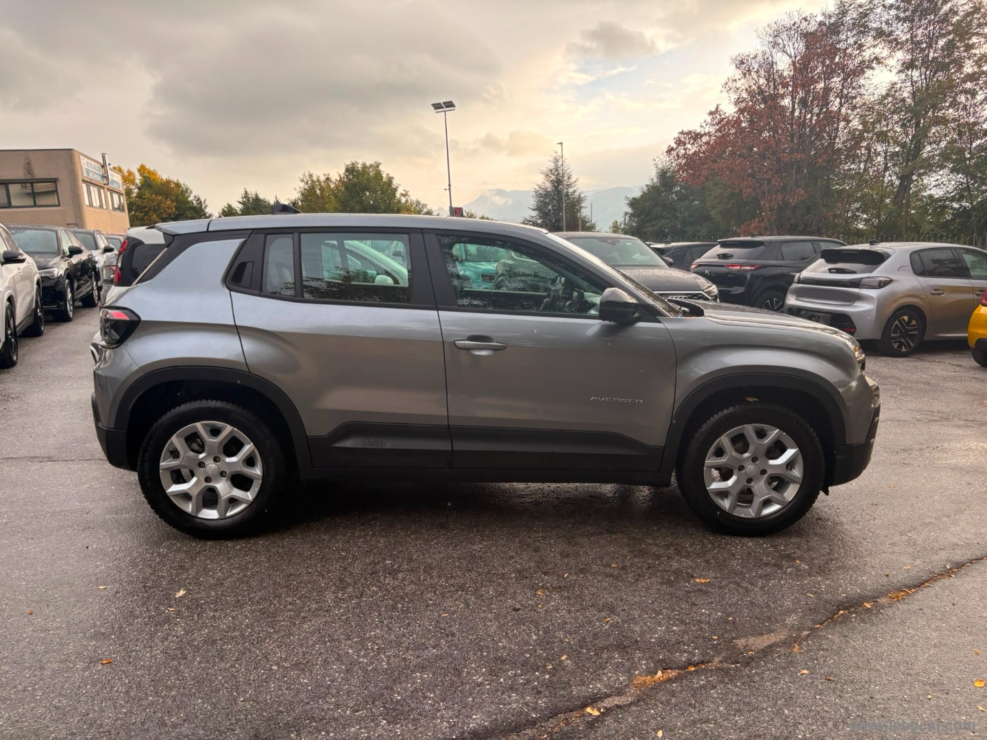 Jeep Avenger 1.2 Turbo Altitude - Immagine 4
