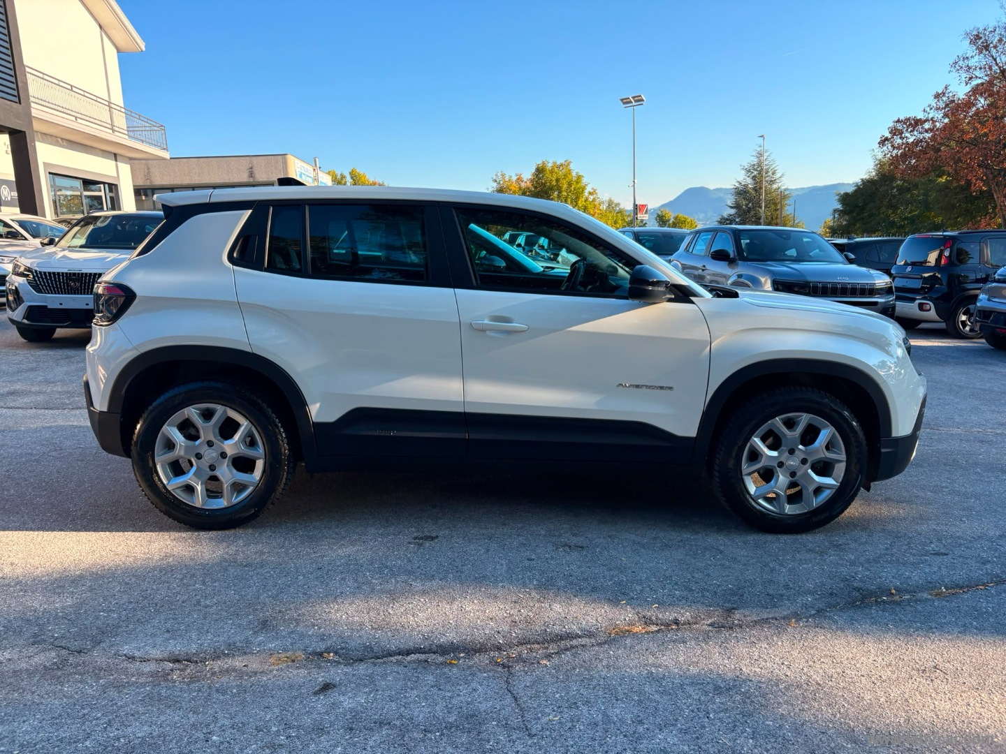 Jeep Avenger 1.2 Turbo Altitude - Immagine 4