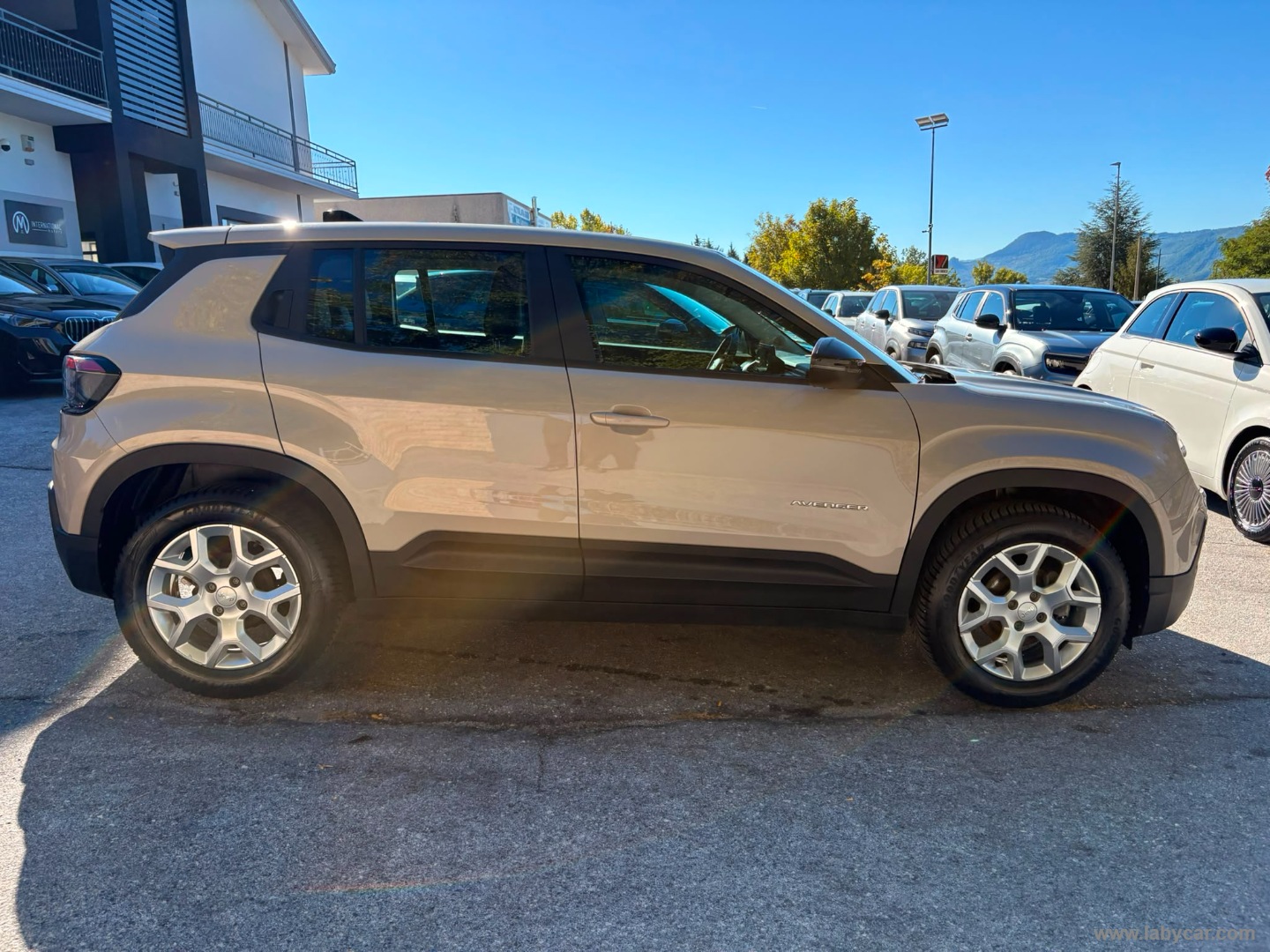 Jeep Avenger 1.2 Turbo Altitude - Immagine 4