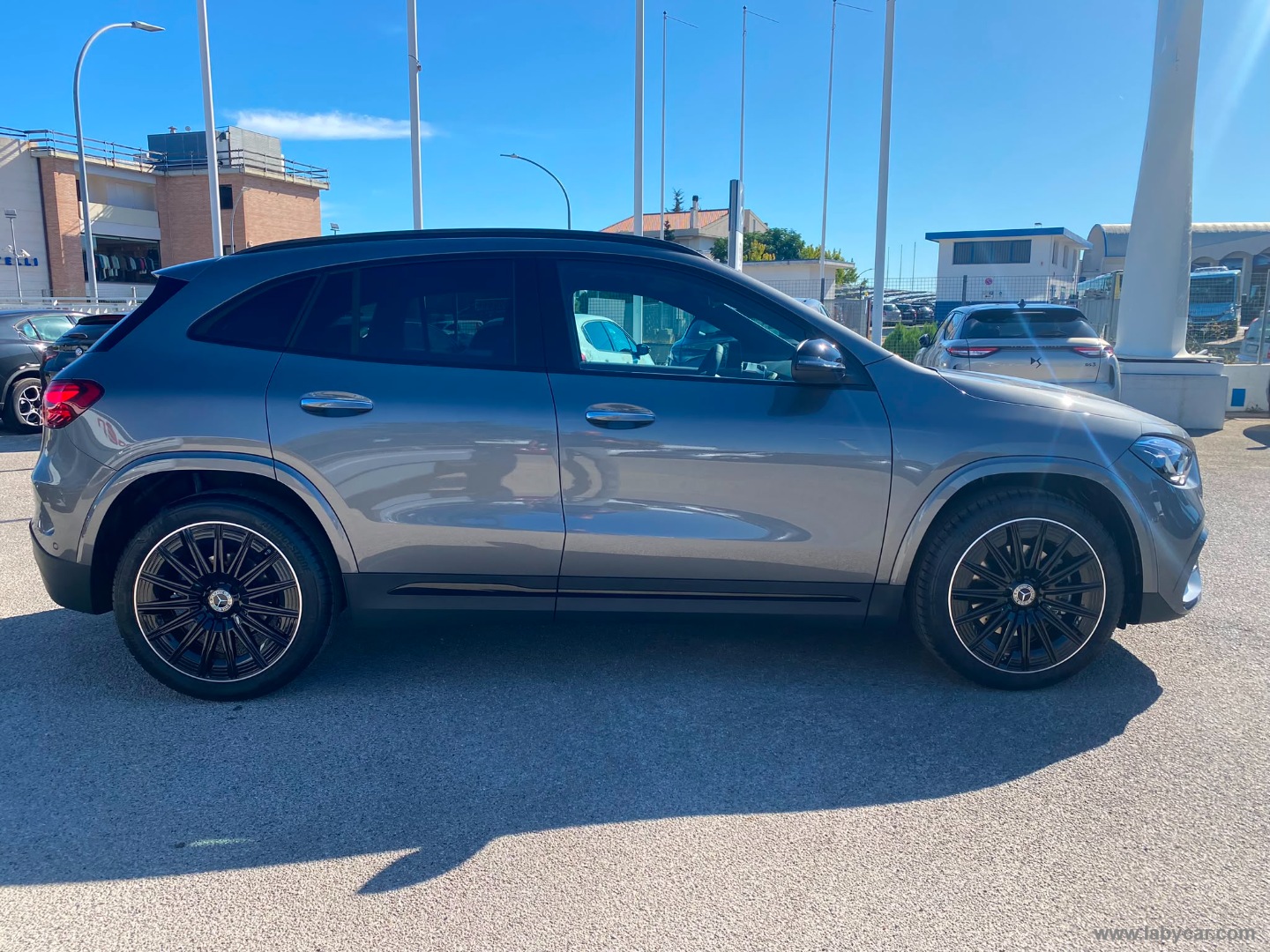 Mercedes-Benz Classe GLA 200 d Automatic AMG Line Extra - Immagine 4