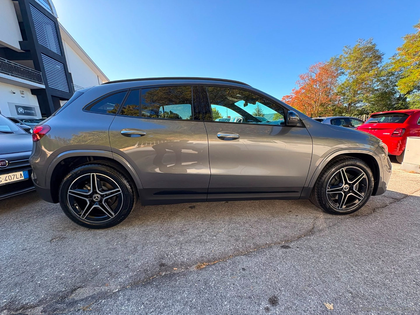 Mercedes-Benz Classe GLA 200 d Automatic AMG Line Extra - Immagine 4