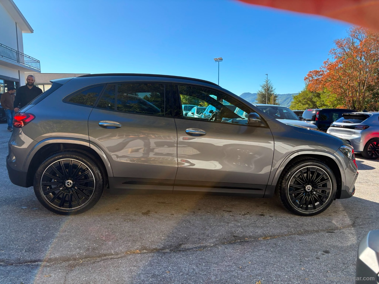 Mercedes-Benz Classe GLA 200 d Automatic AMG Line Extra - Immagine 4