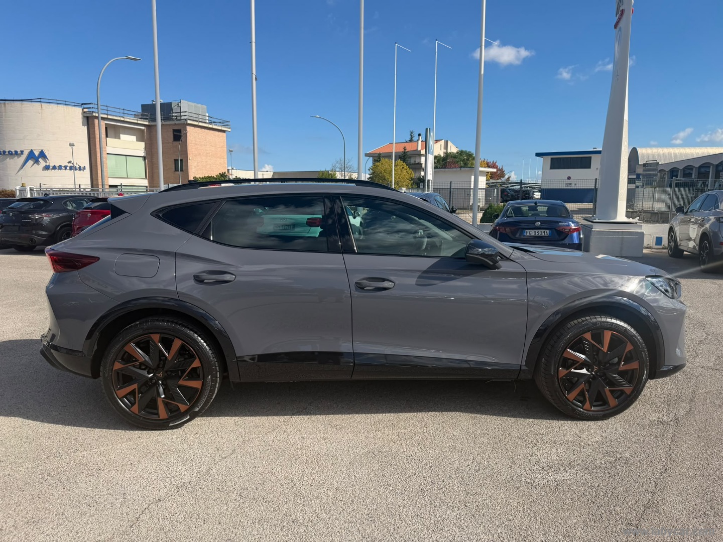 CUPRA Formentor 1.5 e-Hybrid DSG - Immagine 4