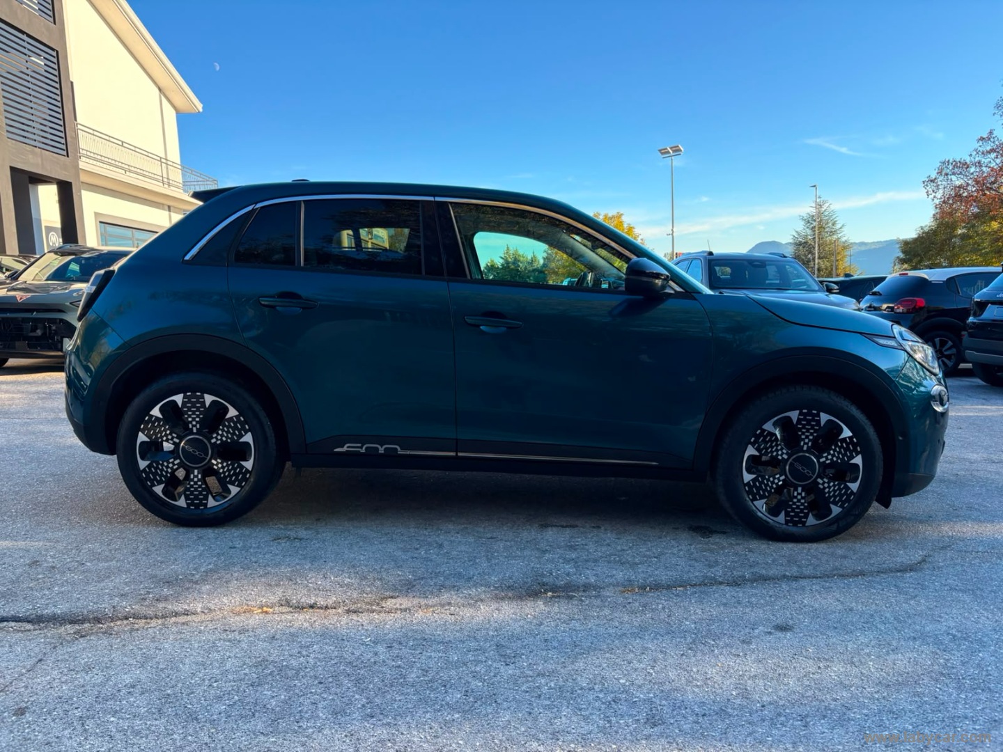 Fiat 600 Hybrid 110 CV DCT MHEV La Prima - Immagine 4