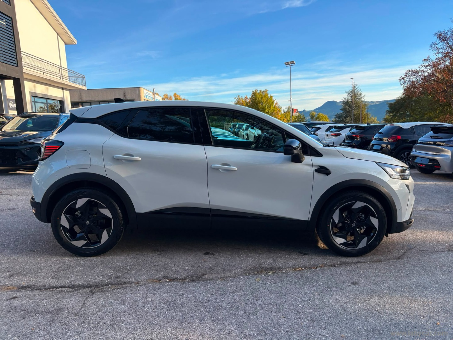 Renault Captur Eco-G 120 CV Techno - Immagine 4