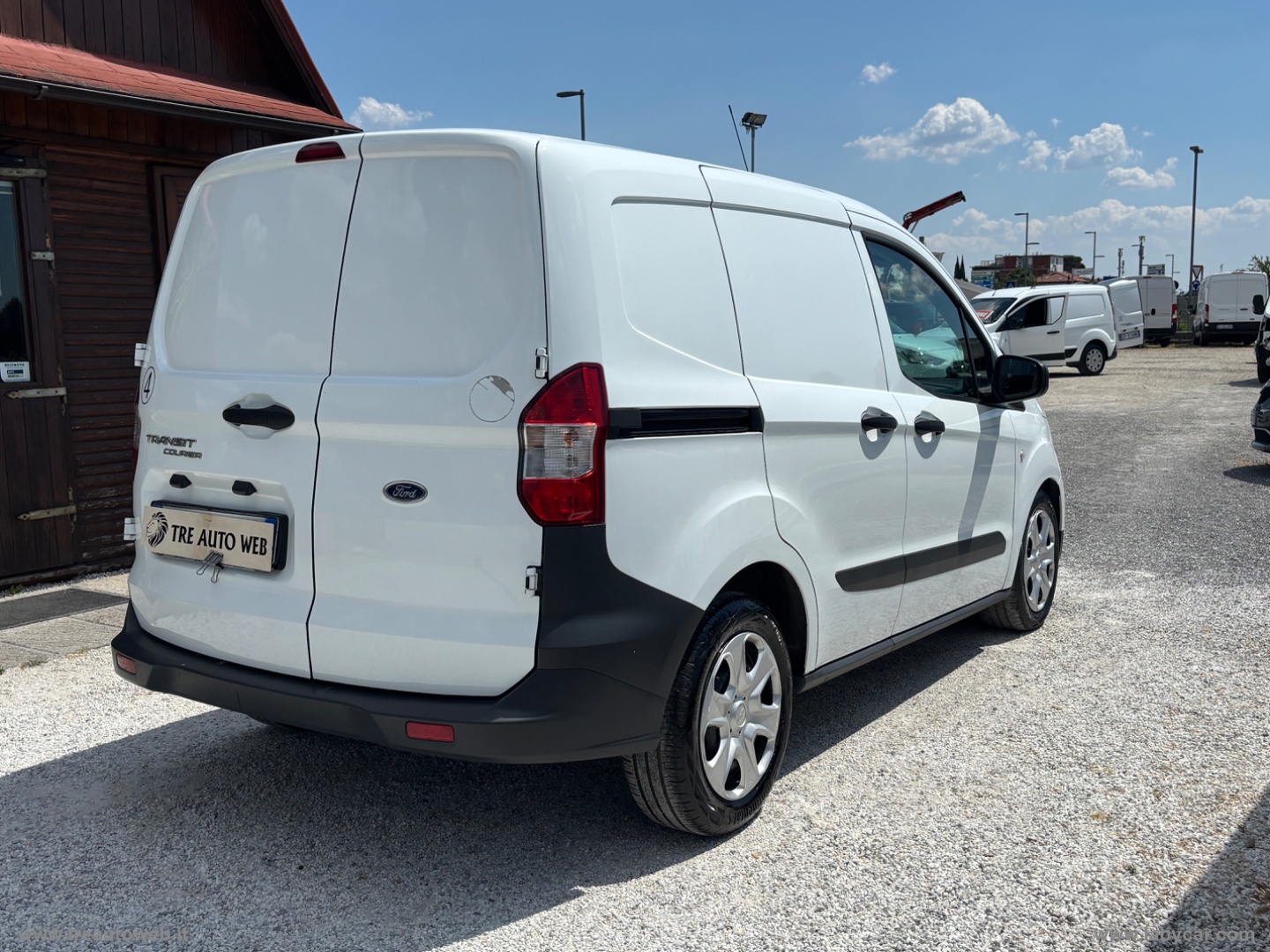 Transit Courier 1.5 TDCi 75CV Van Trend - immagine 4