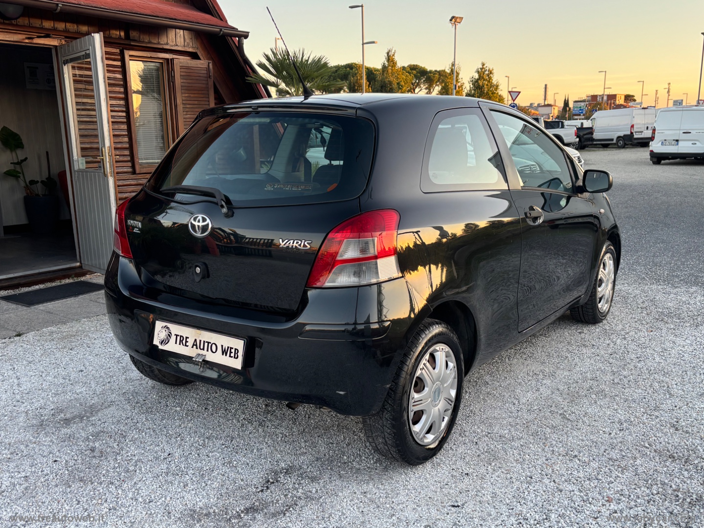 Yaris 1.0 3p. - immagine 4