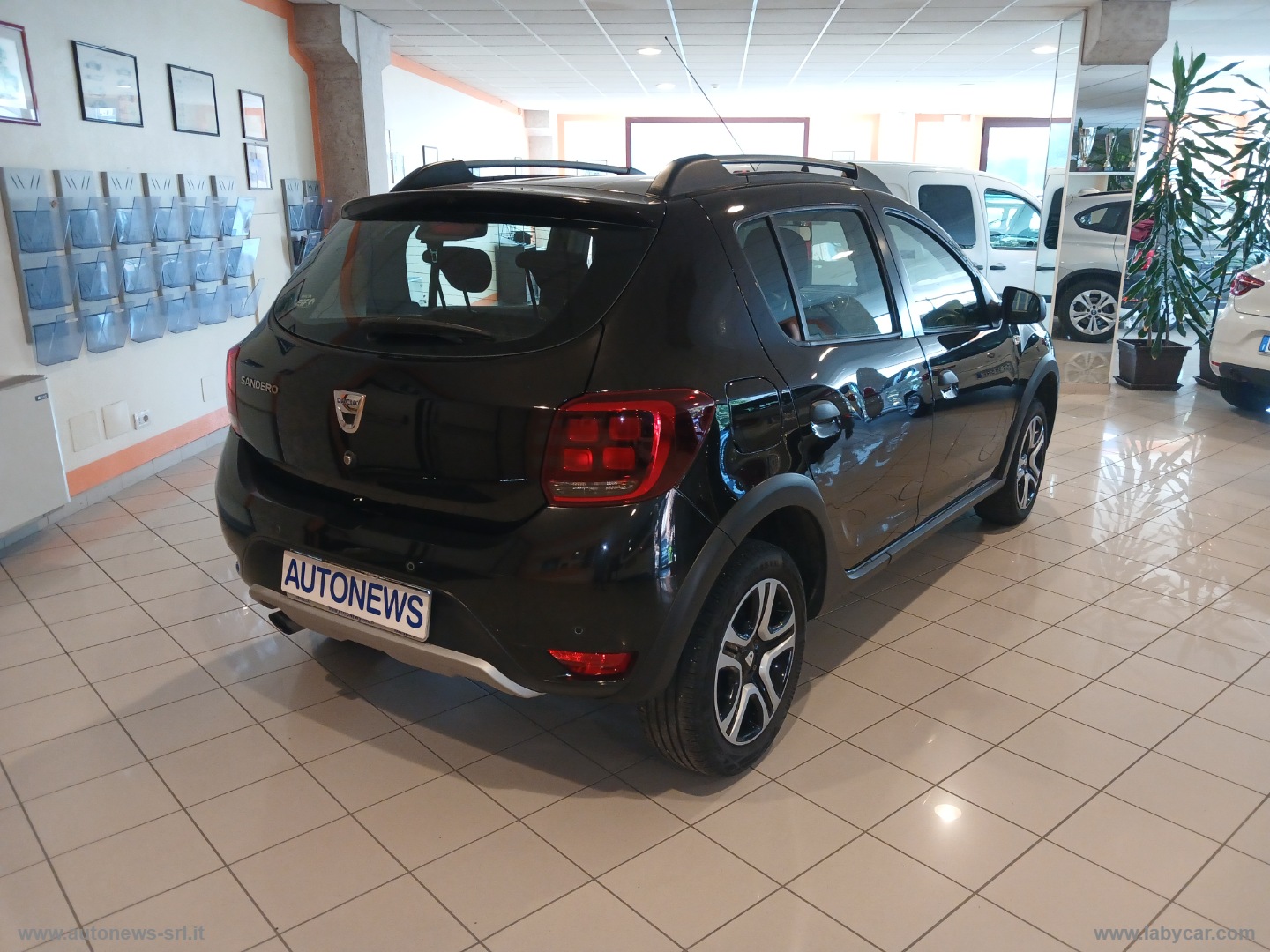 Sandero Stepway 1.0 TCe 90 CV - immagine 4
