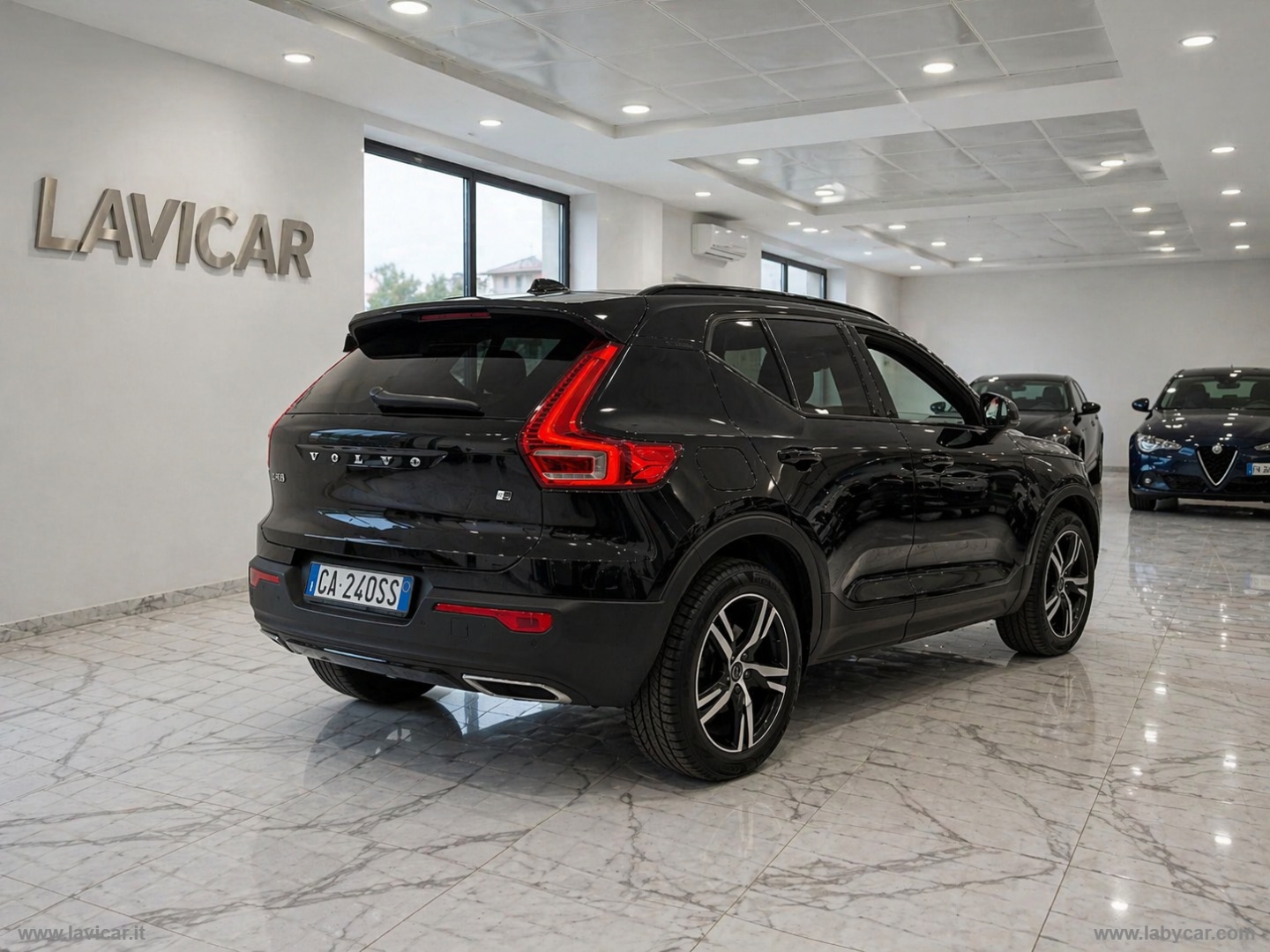 XC40 D3 AWD Geartronic R-design - immagine 4
