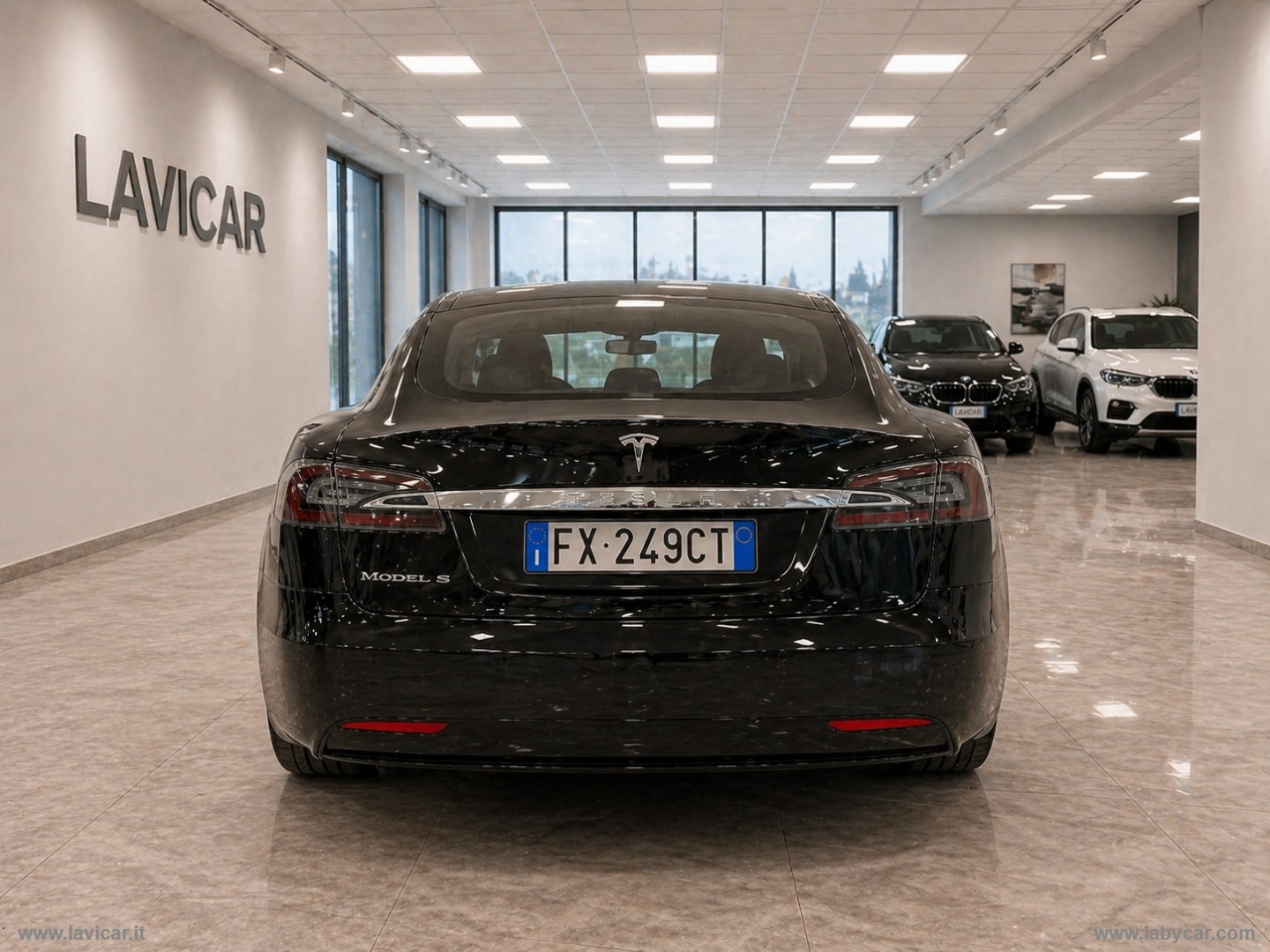 Model S 100kWh Long Range Dual Motor AWD - immagine 4
