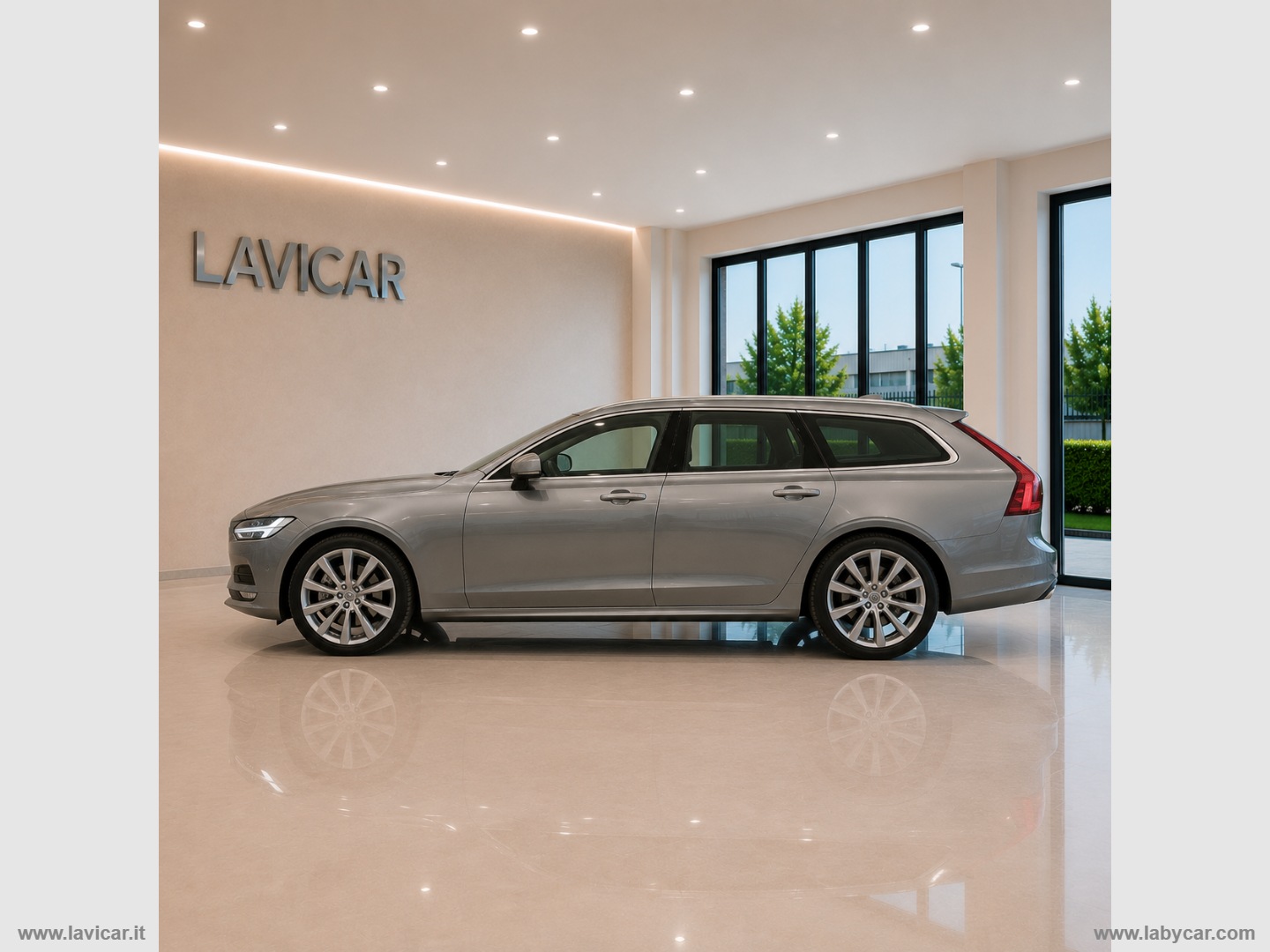 V90 D4 Momentum - immagine 4