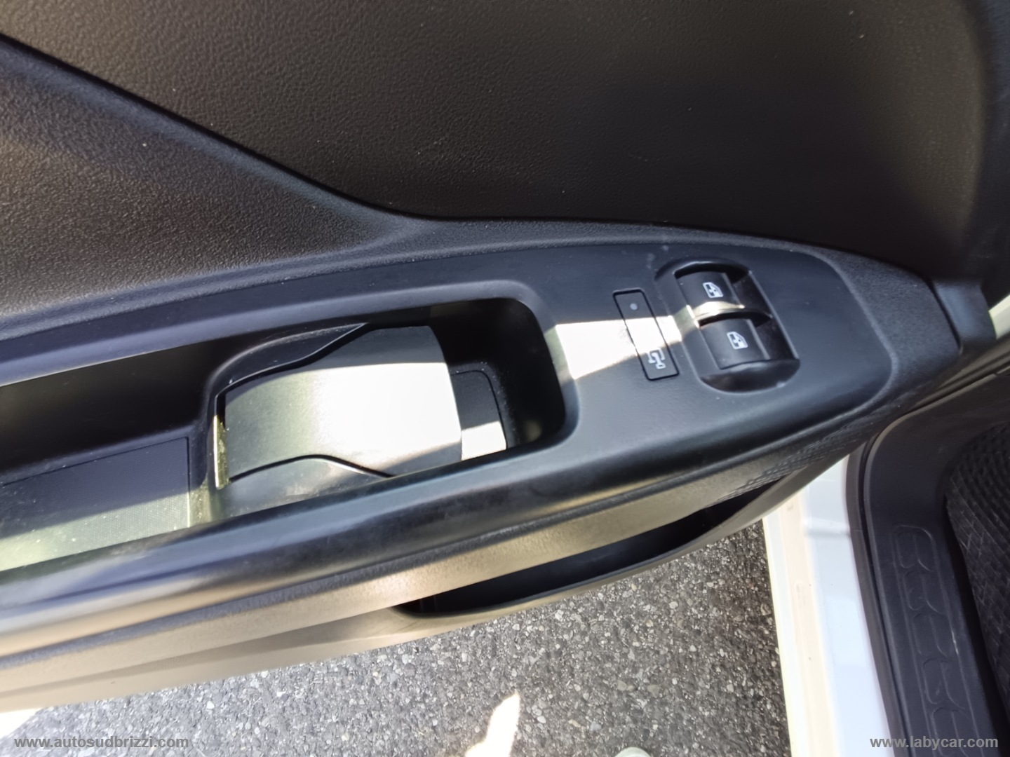 Doblò 1.3MJT PC-TN Cargo Lam.SX 3Pti 3 POSTI - immagine 4