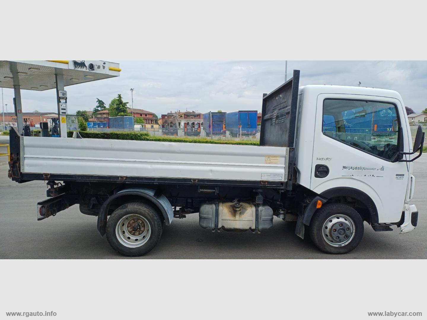 Maxity 130.35/5 2.5 DXi PC-RG Cabinato - immagine 4