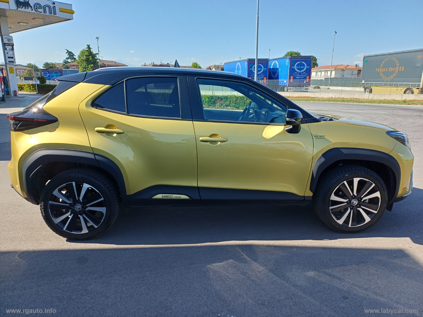 Yaris Cross 1.5 Hyb. 5p. E-CVT AWD Prem. - immagine 4