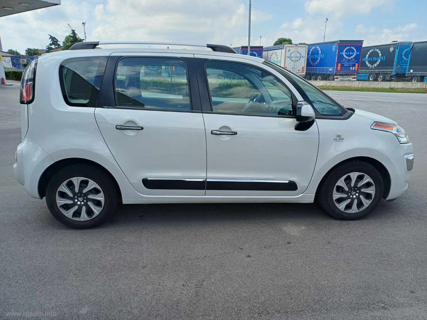 C3 Picasso 1.6 HDi 90 Exclusive - immagine 4