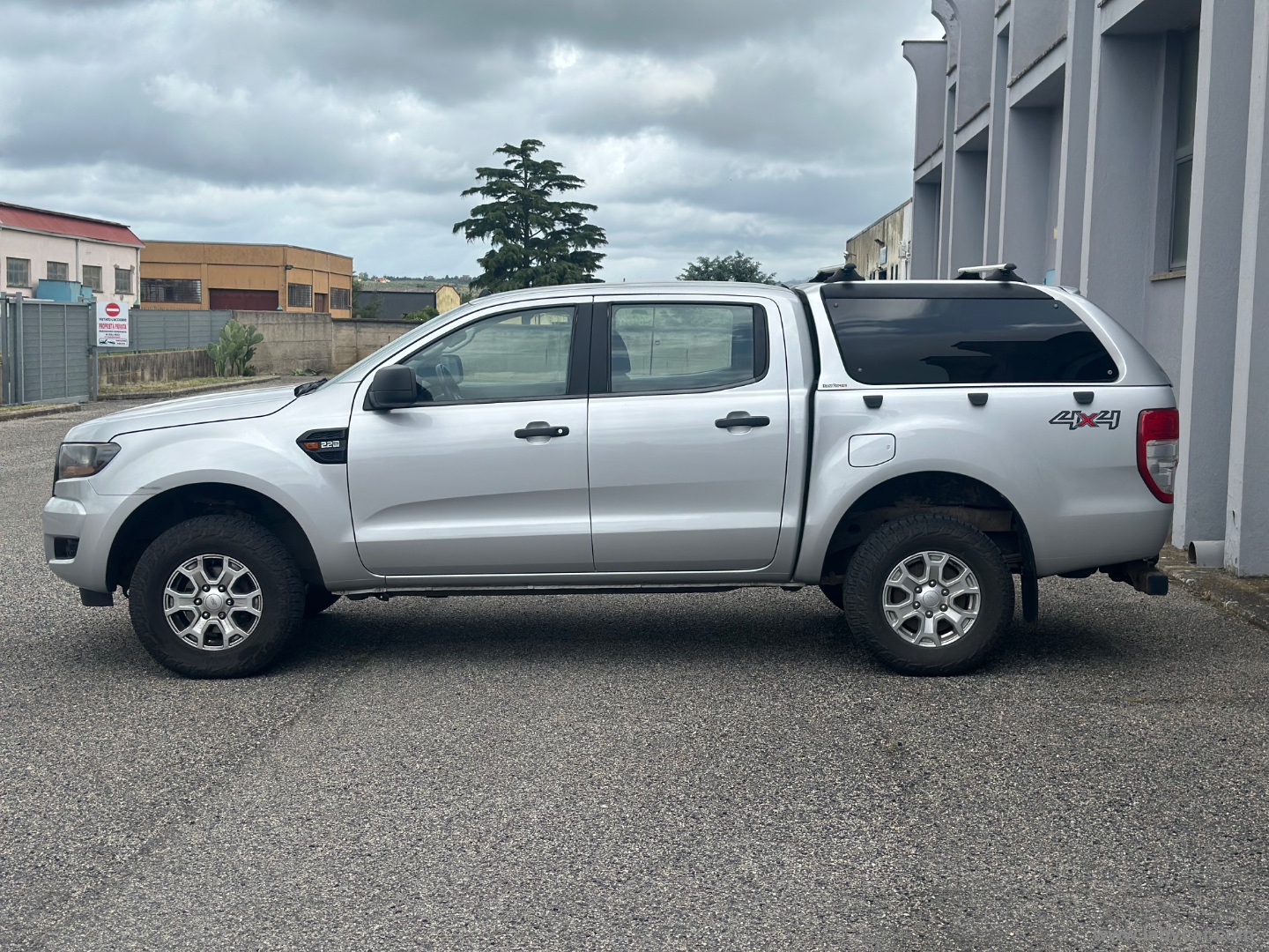 Ranger 2.2 TDCi Doppia Cabina XLT 5pt. - immagine 4
