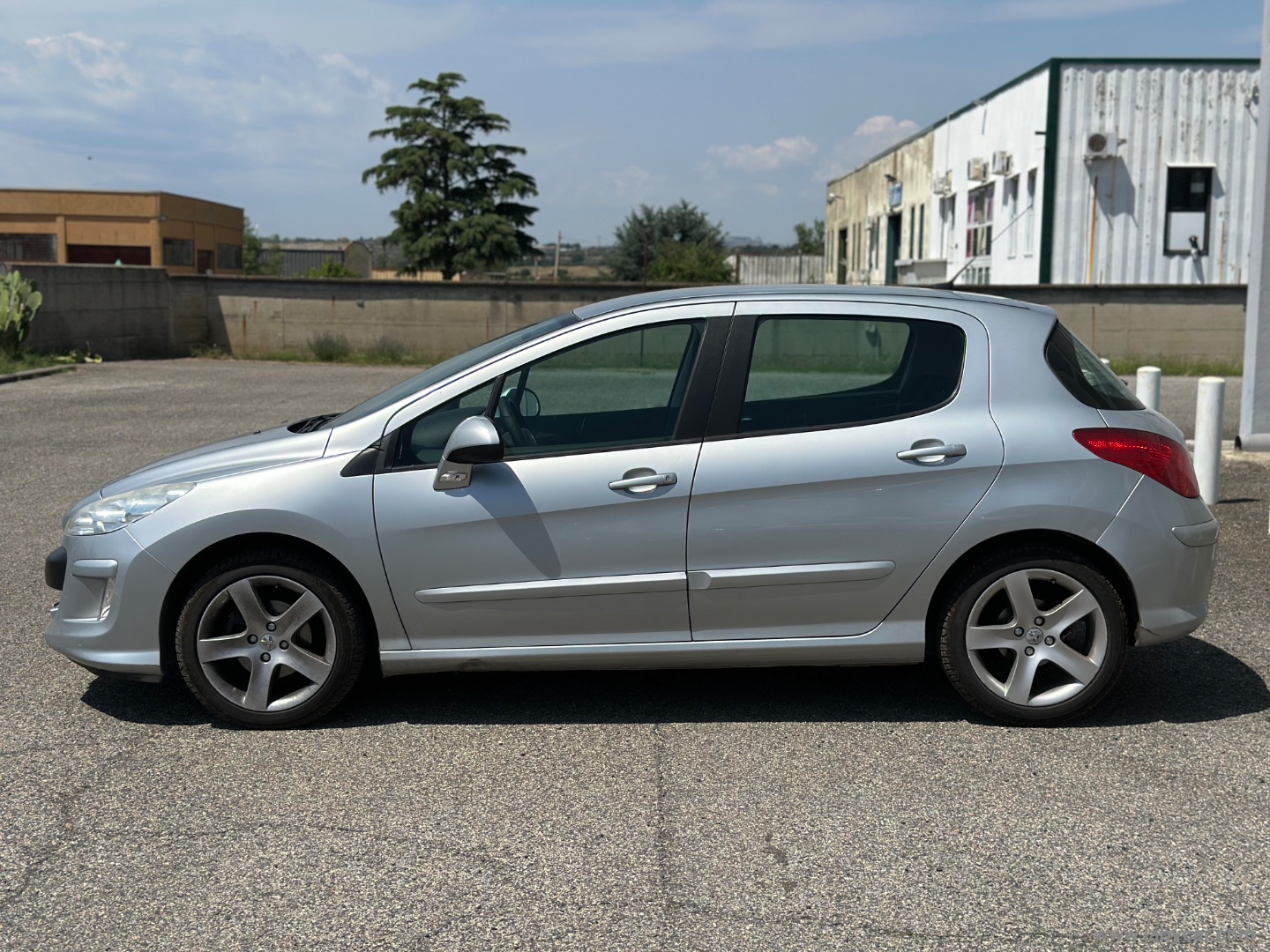 308 1.6 HDi 110 CV 5p. - immagine 4