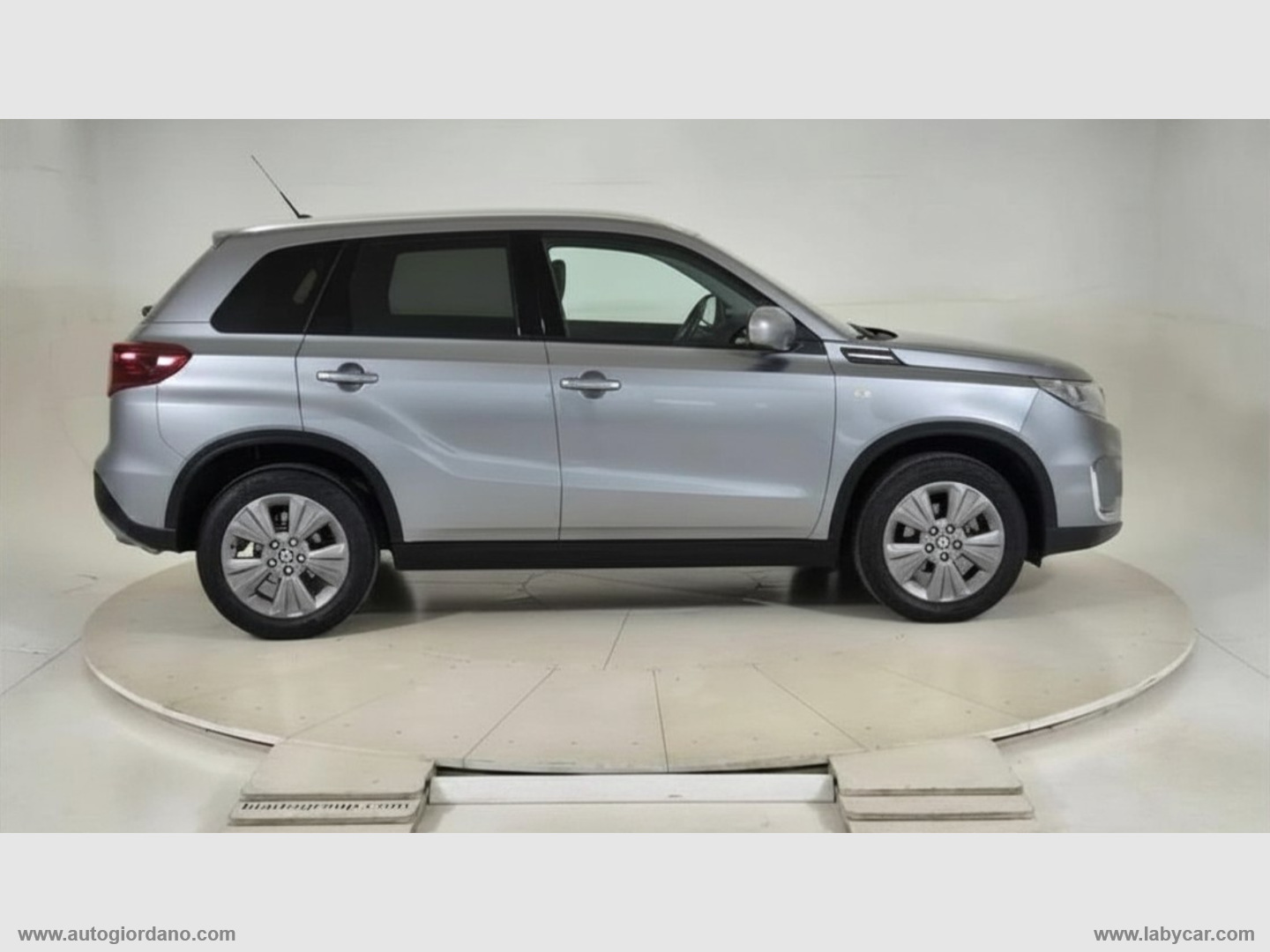 Vitara 1.4 Hybrid 4WD AllGrip Cool - immagine 4