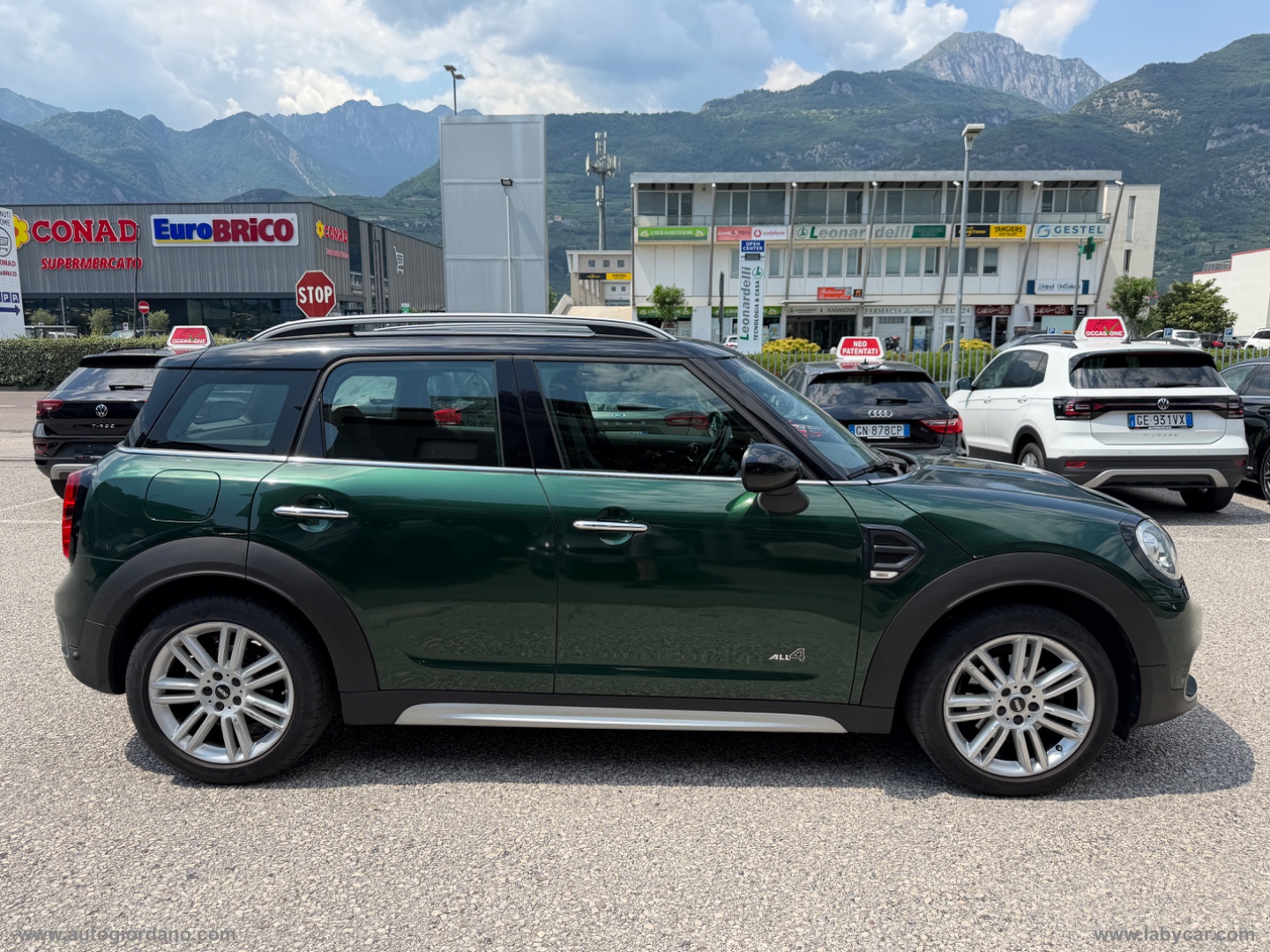 Mini Cooper Business Countryman Aut. 4X4 - immagine 4