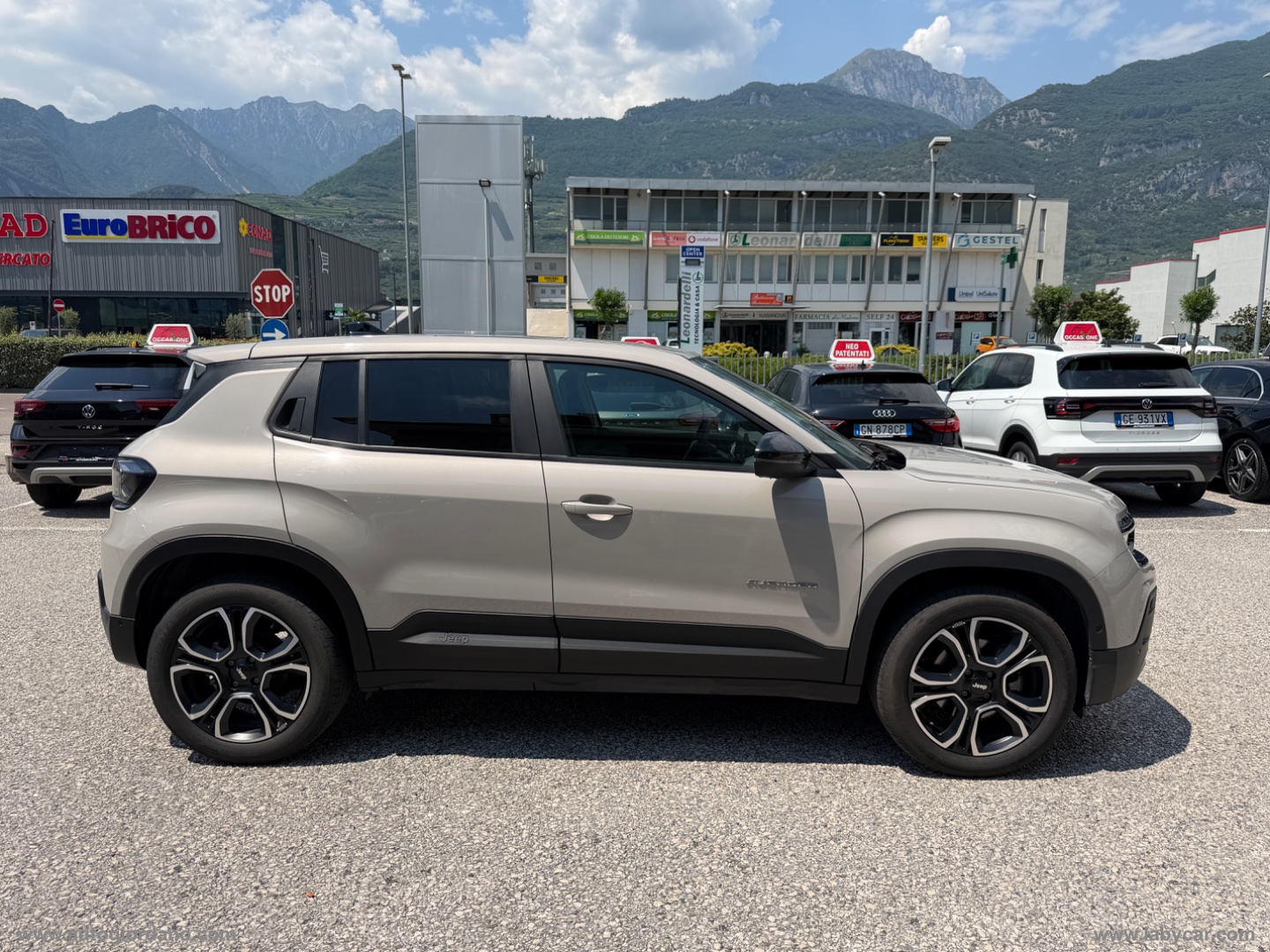 Avenger BEV Summit 420 156 CV - immagine 4
