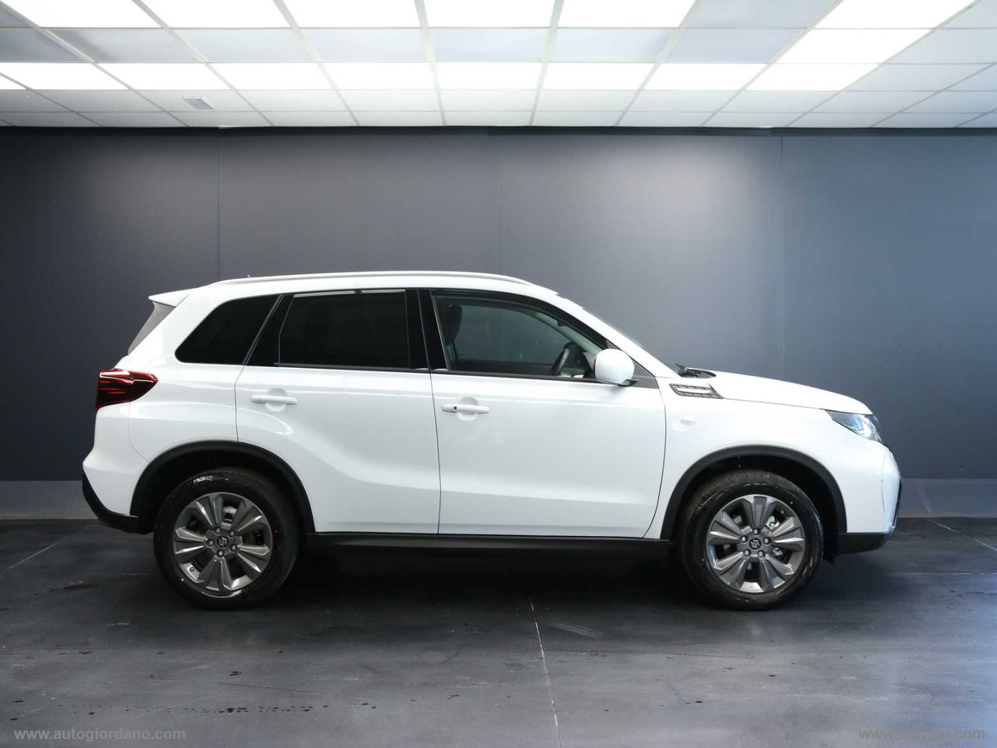 Vitara 1.4 Hybrid 4WD AllGrip Cool+ - immagine 4