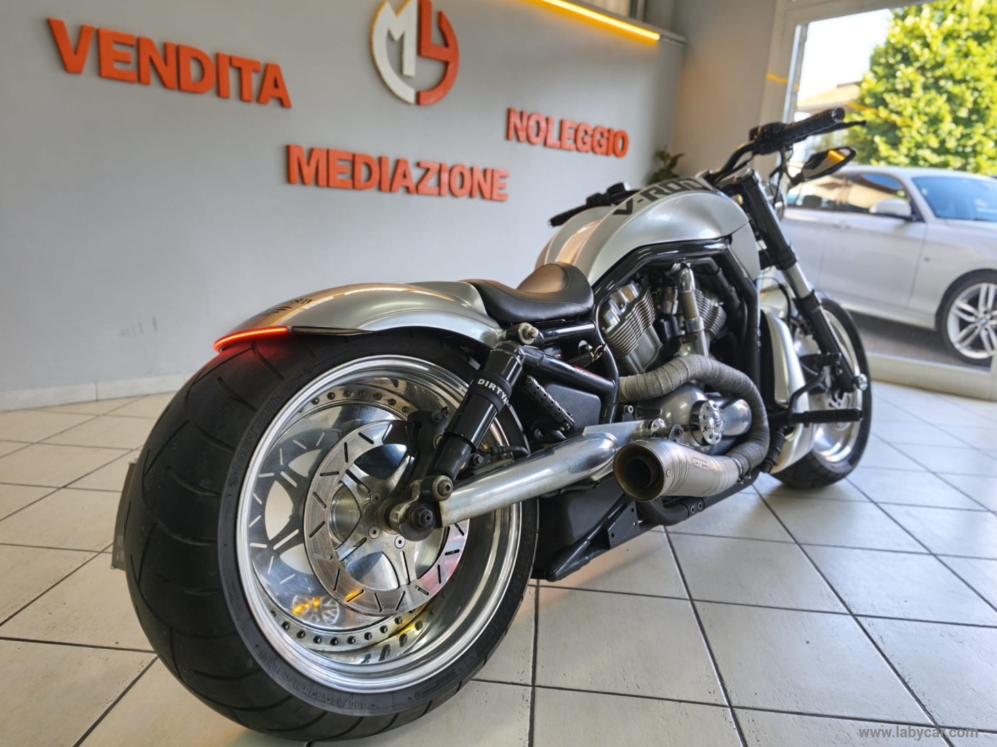 VRSC V-Rod NIGHT ROD - immagine 4