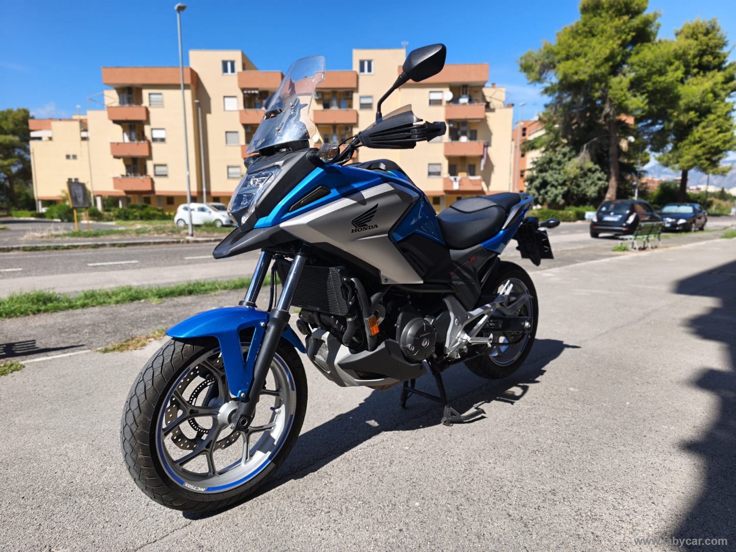 NC 750 X ABS 19.000KM*2016 - immagine 4