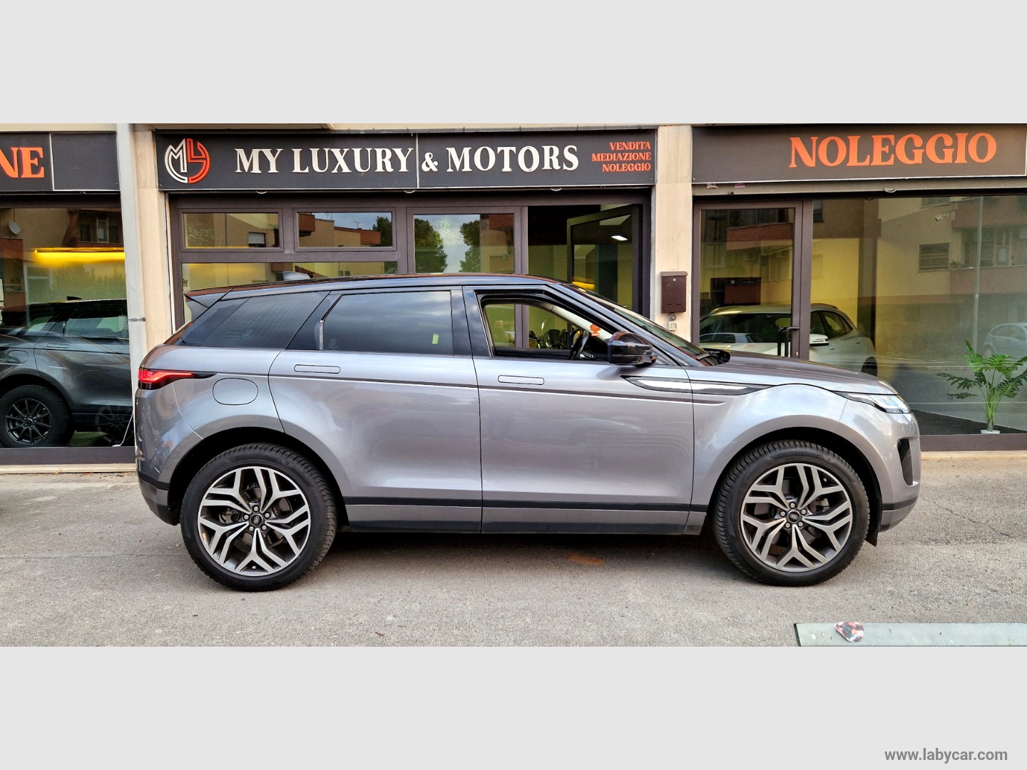 RR Evoque 2.0 IBRIDO 150 CV AWD Auto S - immagine 4