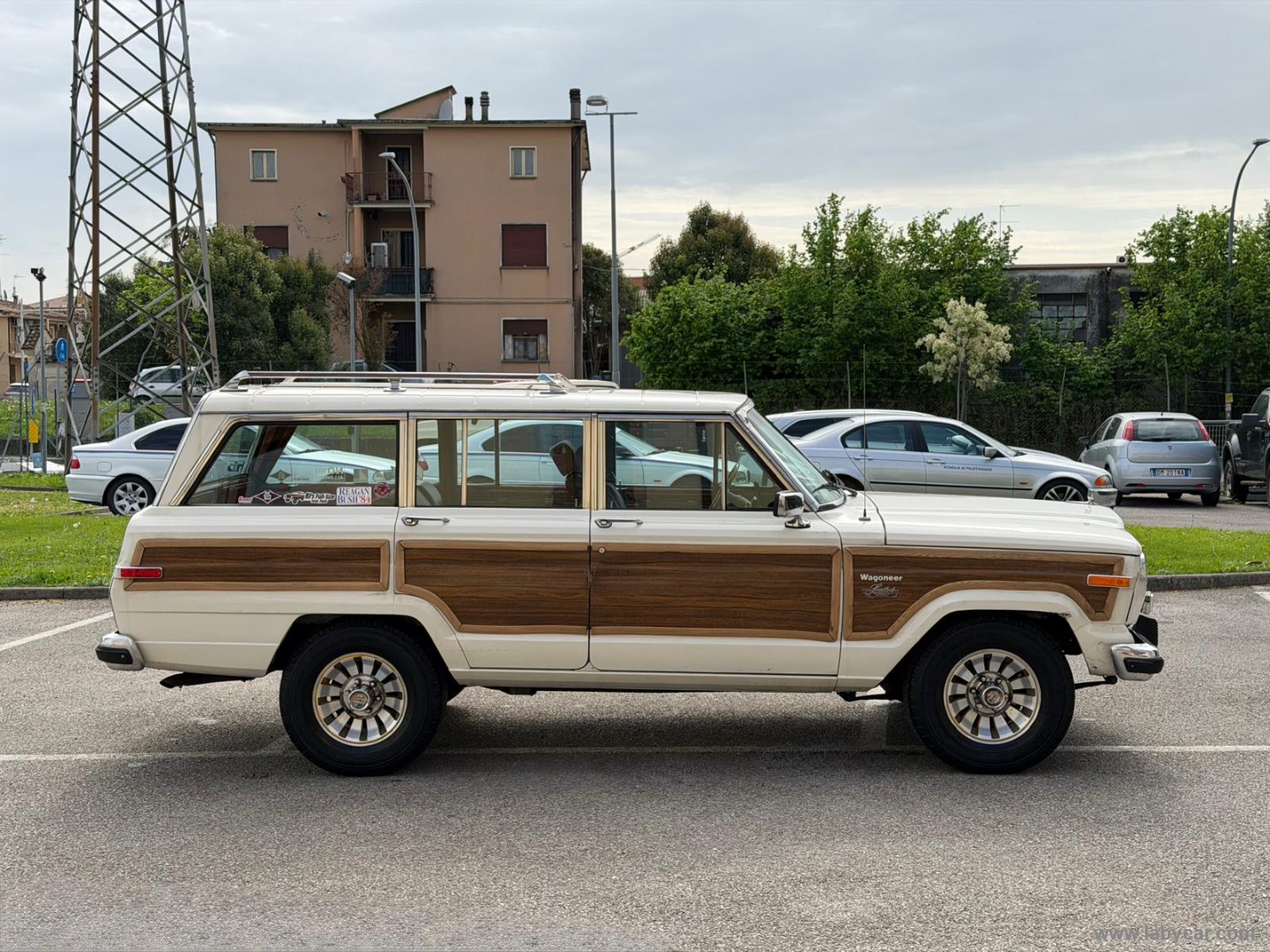 GRAND WAGONEER 5.9 V8 ASI-DA RESTAURARE - immagine 4
