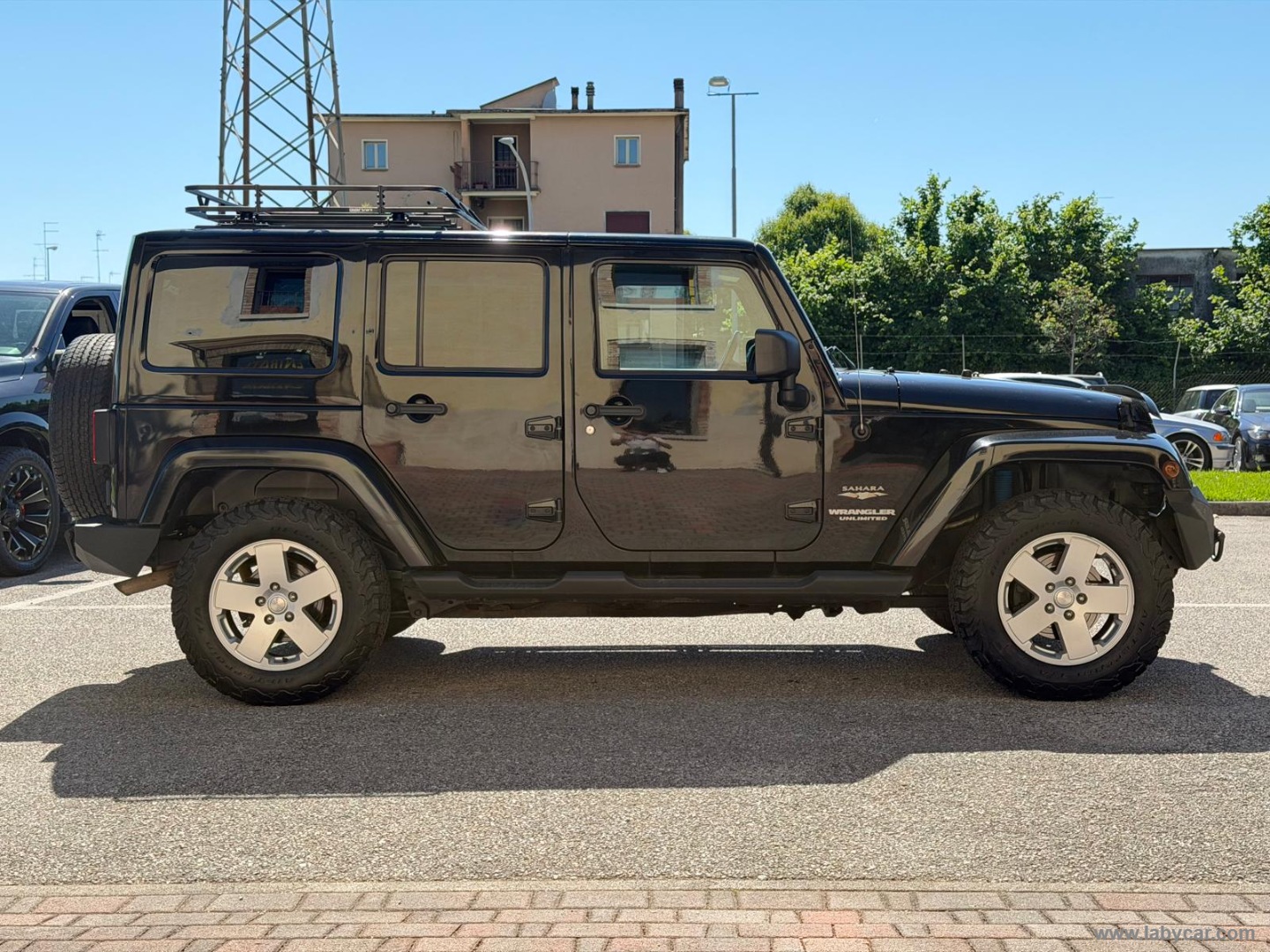 Wrangler Unlimited 2.8 CRD Sahara A. - immagine 4