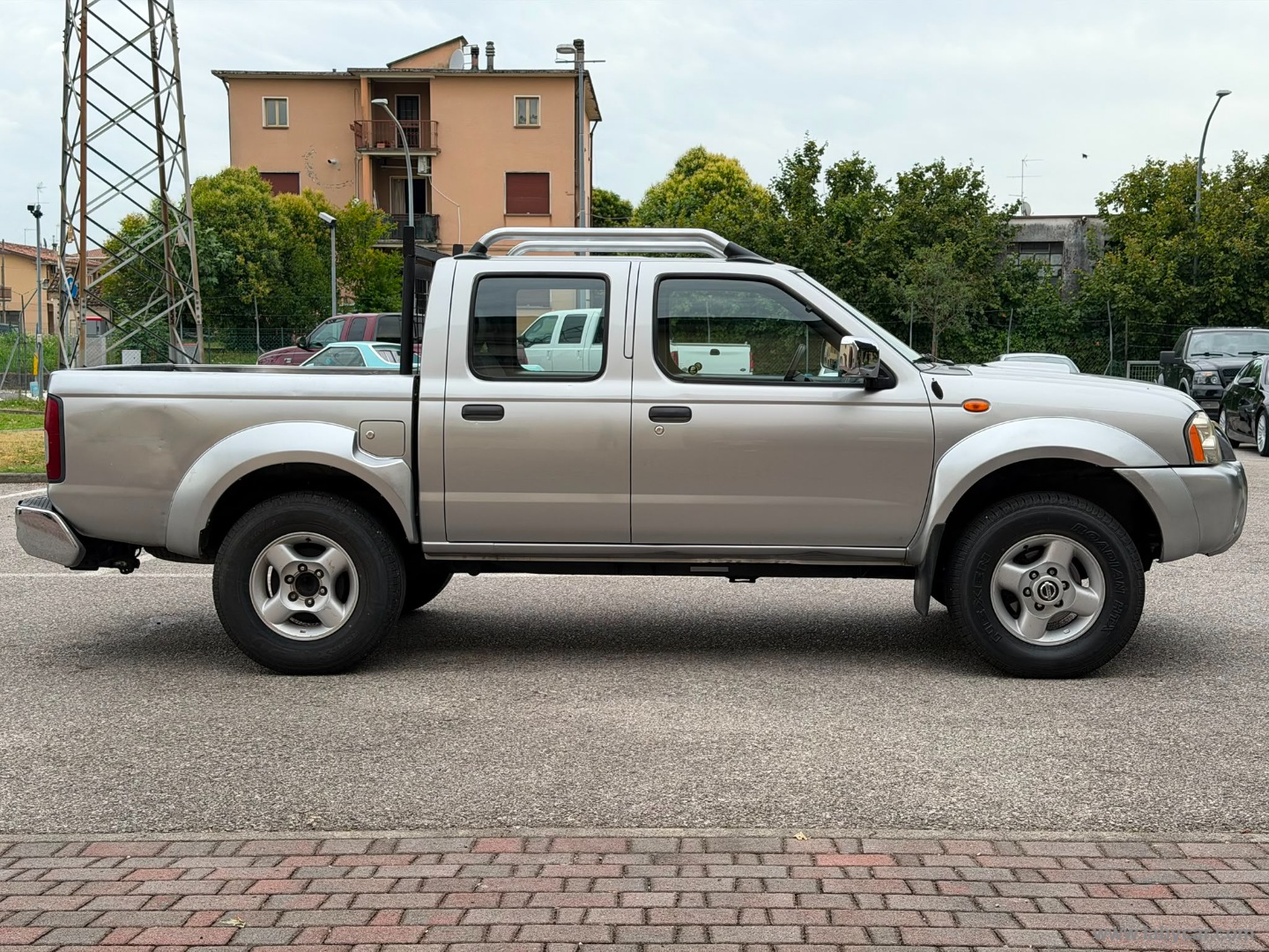 Pick-up 2.5 TD 4p. Double Cab Navara GANCIO 28 Q.LI - immagine 4