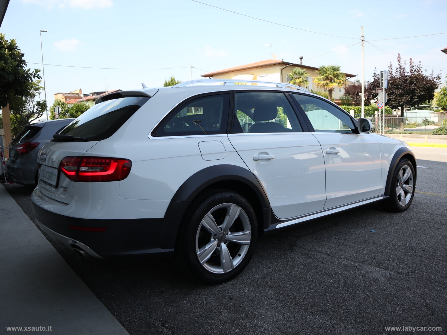 A4 allroad 3.0 V6 TDI 245 CV S tr.Bus.Pl - immagine 4