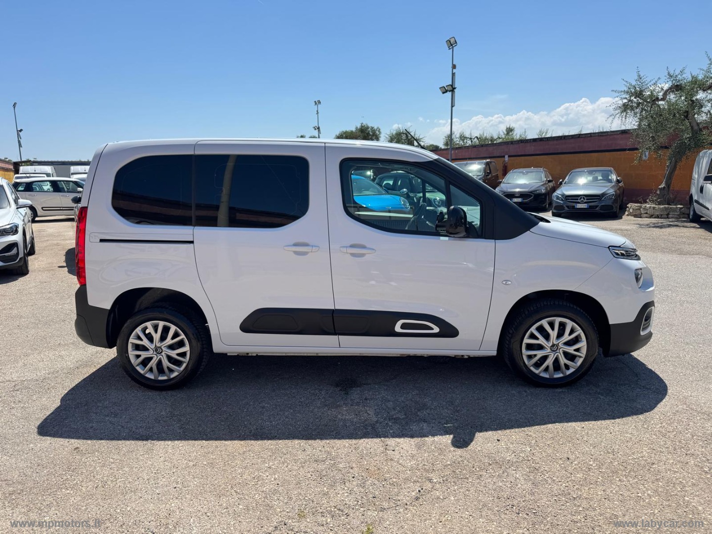 BERLINGO COMBI N1 1.5 BlueHDI 100CV AUTOCARRO 5 POSTI - immagine 4