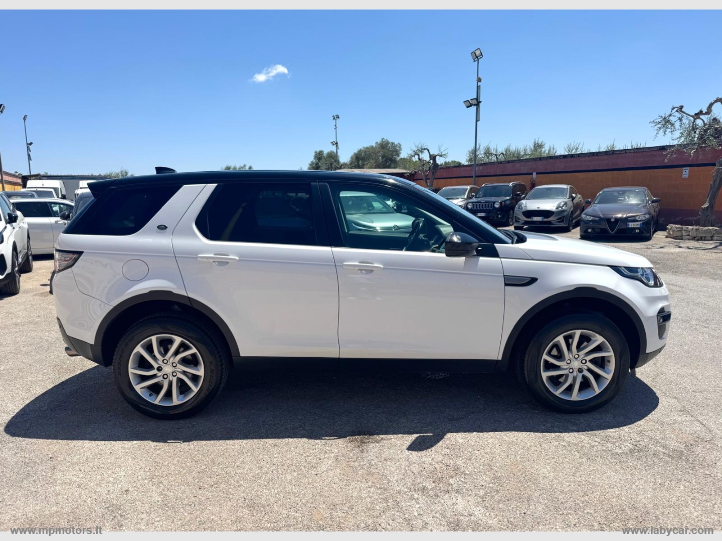DISCOVERY SPORT 2.0 150CV AUTOMATICA 4WDI - immagine 4