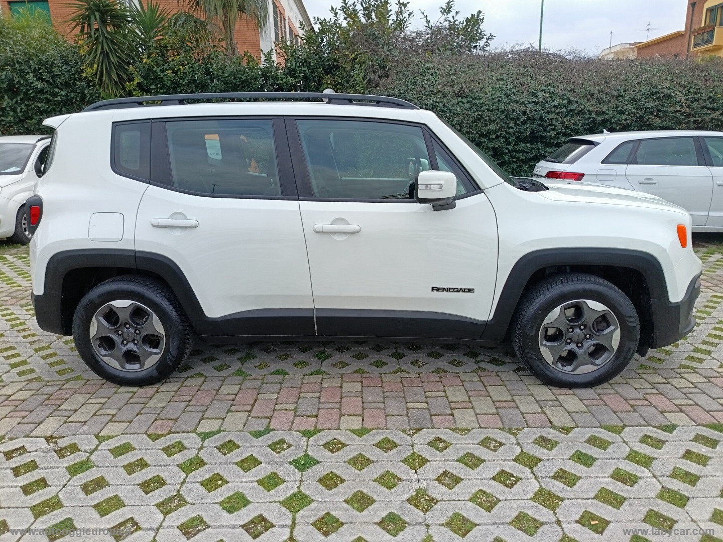 Renegade 1.4 T-Jet 120 CV Longitude GPL IMPIANTO DI SERIE - immagine 4