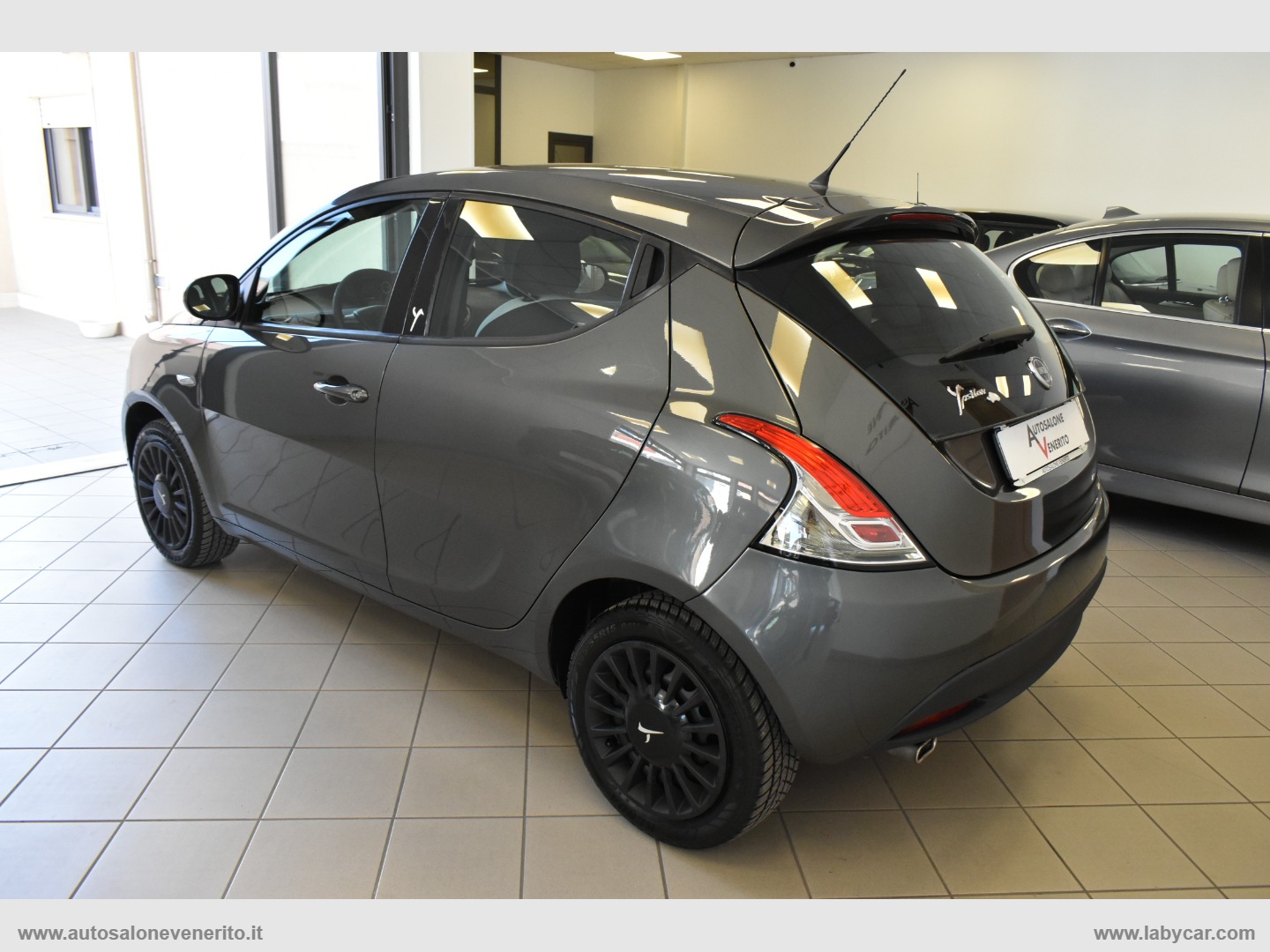 Ypsilon 1.2 69 CV 5p. Elefantino - immagine 4