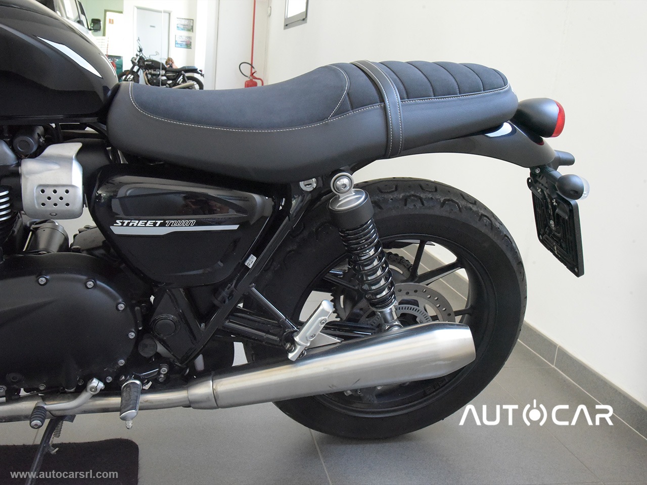 STREET TWIN - immagine 4