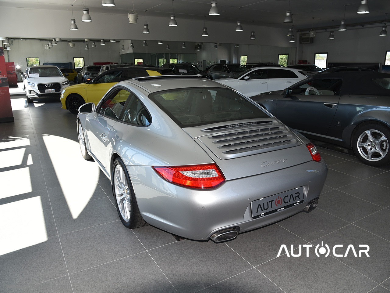 911 Carrera 4 Coupé - immagine 4