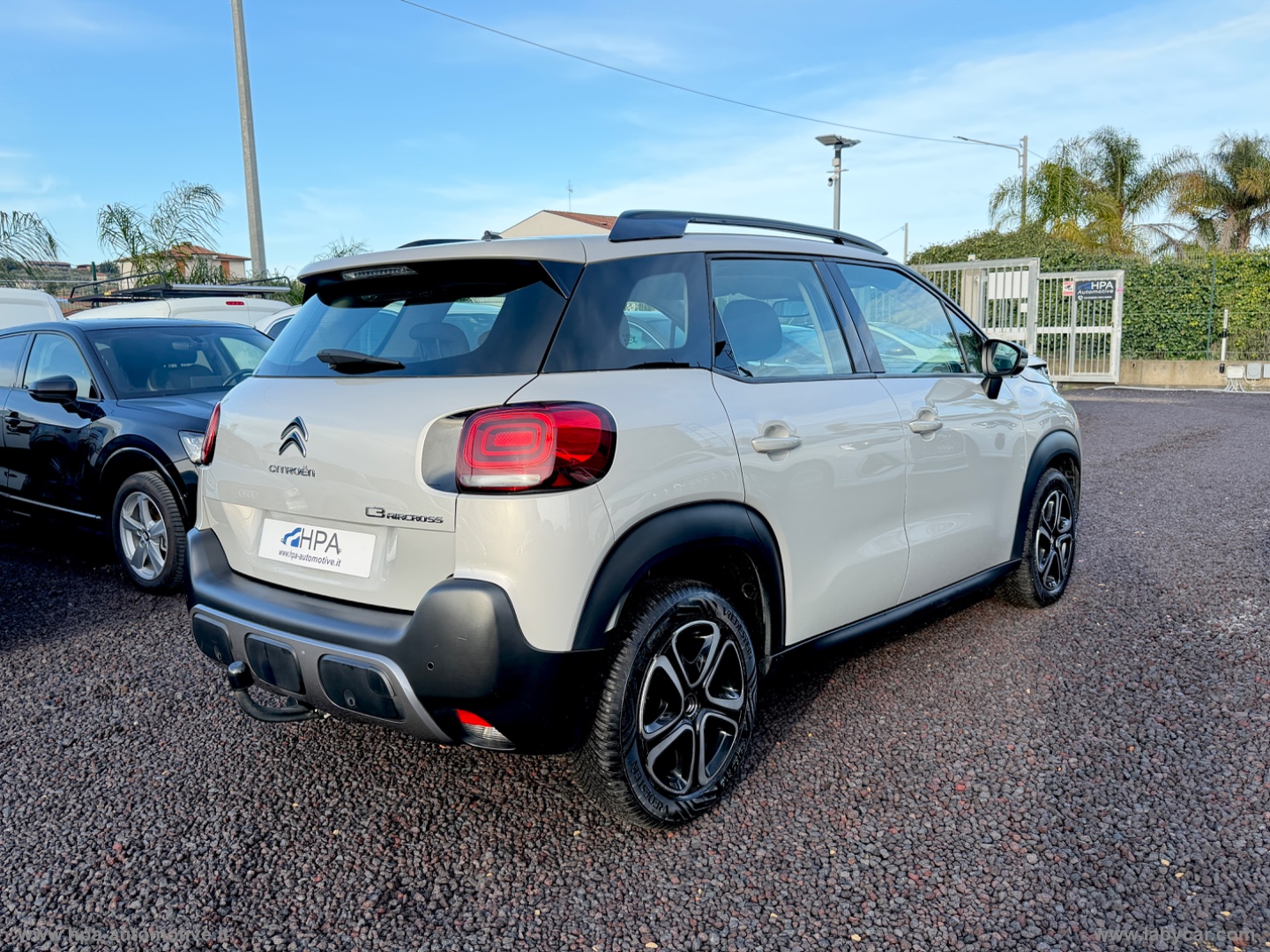 C3 Aircross BlueHDi 100 S&S Shine - immagine 4