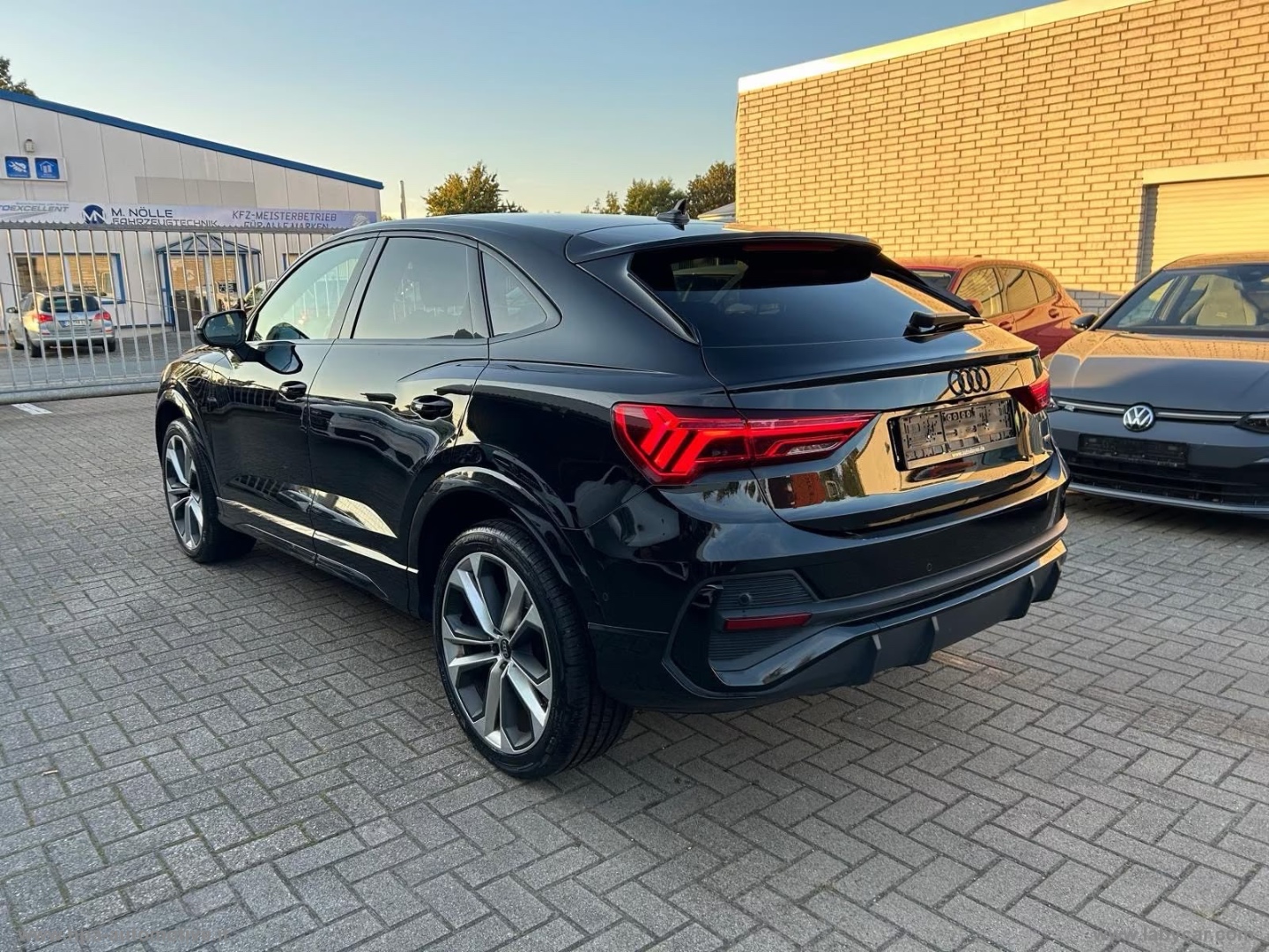Q3 SPORTBACK 2.0TDI 200CV S-tronic S-LINE TETTO MATRIX SONOS RETROCAMERA - immagine 4
