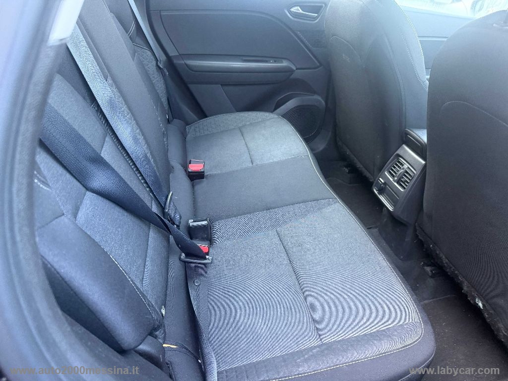 Captur TCe 140 CV Techno - immagine 4