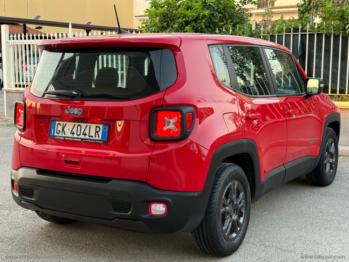 Renegade 1.6 Mjt 130CV Longitude - immagine 4