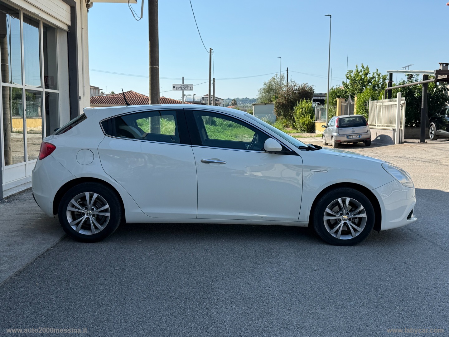 Giulietta 1.6 JTDm-2 105 CV Distinctive - immagine 4