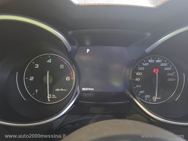 Stelvio 2.2 T.diesel 160CV AT8 RWD Bus. - immagine 4