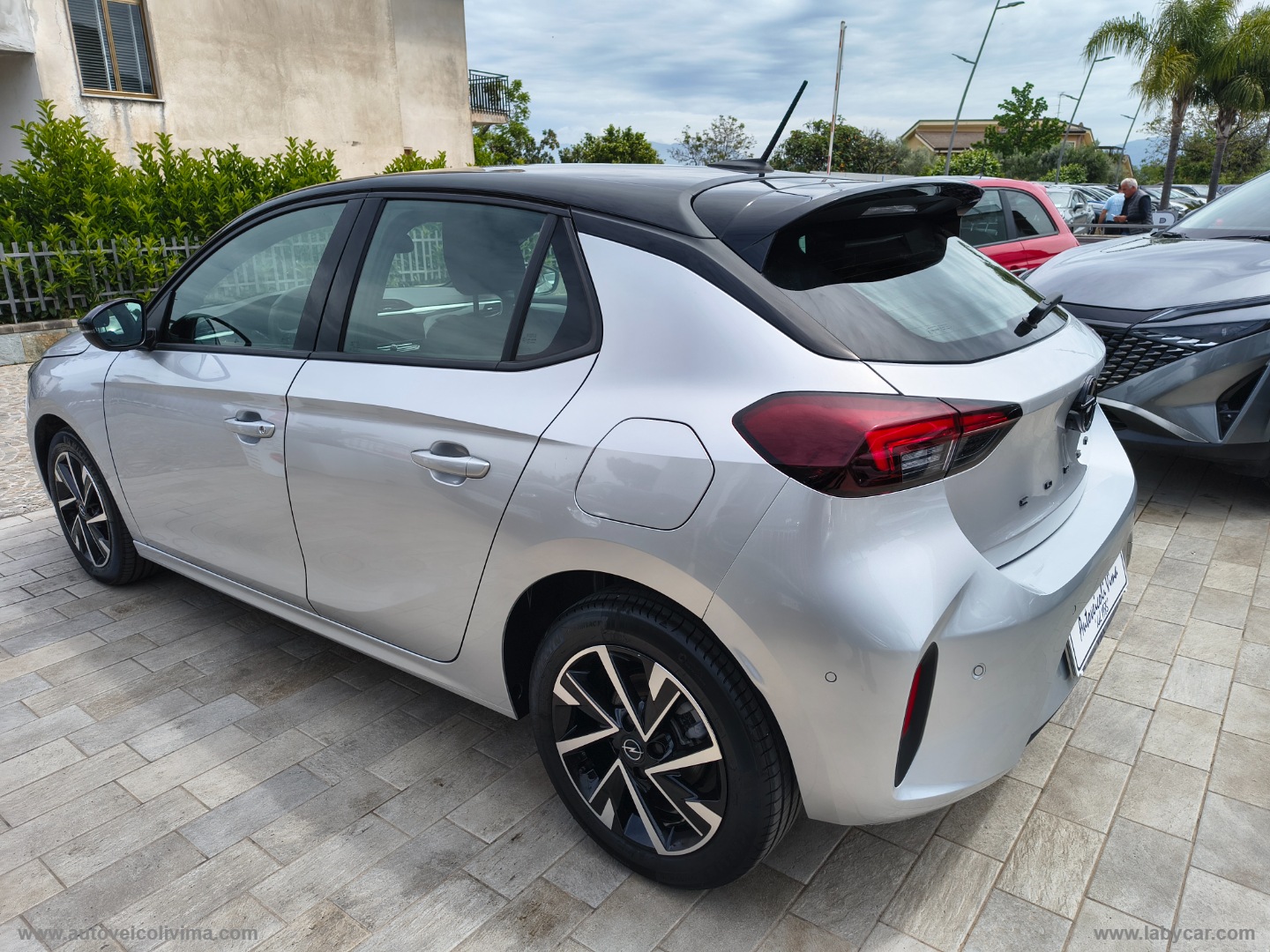 Corsa Hybrid 100 CV aut. GS - immagine 4