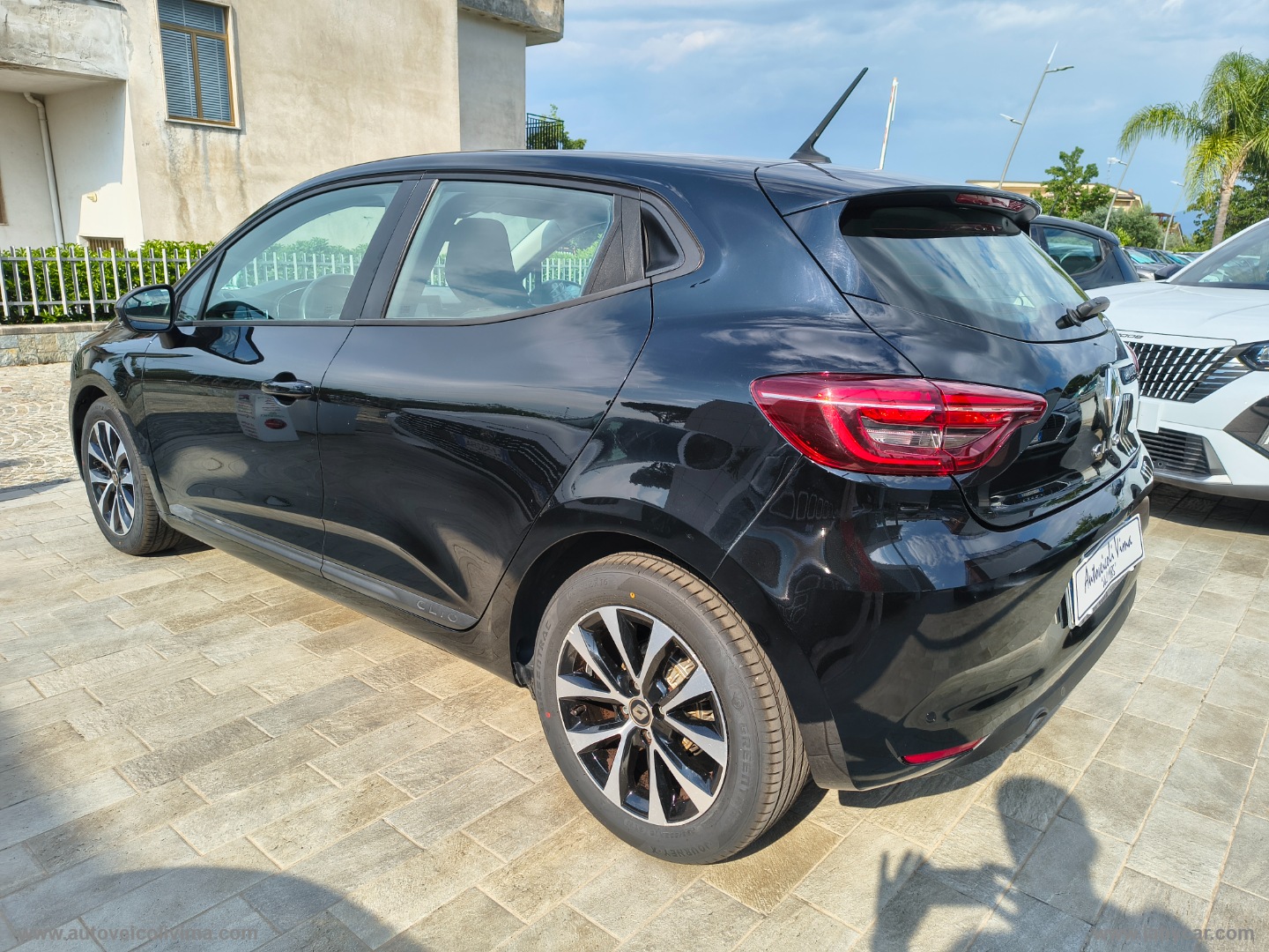 Clio TCe 100 CV GPL Business - immagine 4