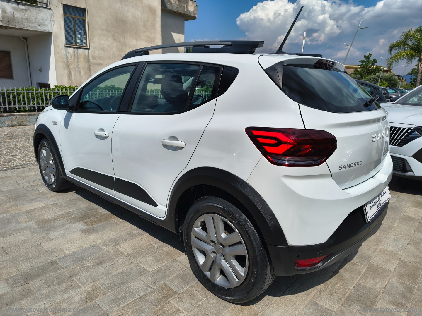 Sandero Stepway 1.0 TCe ECO-G Expression - immagine 4